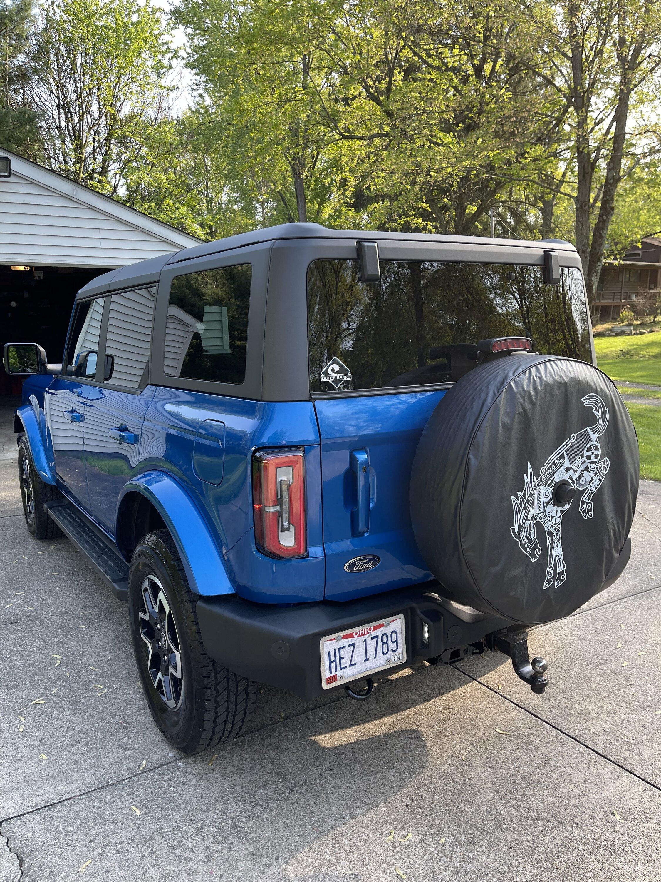 Ford Bronco Tire cover camera hole IMG_1116