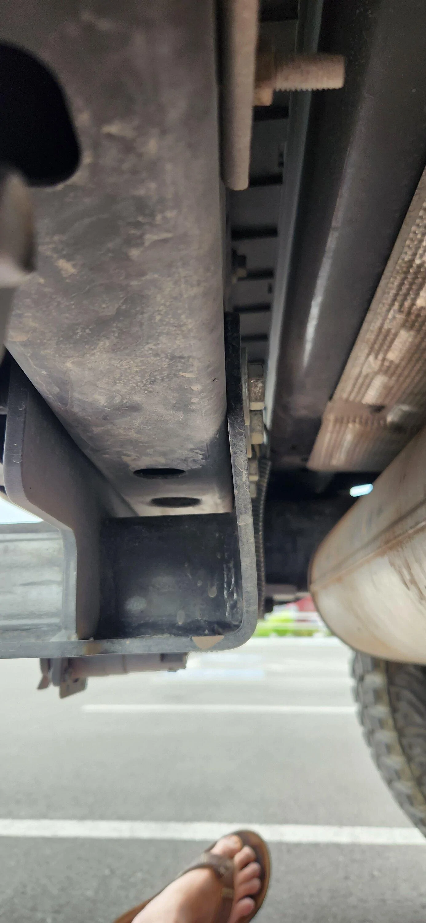 Ford Bronco Sudden stop, bent hitch. 20230520_165642