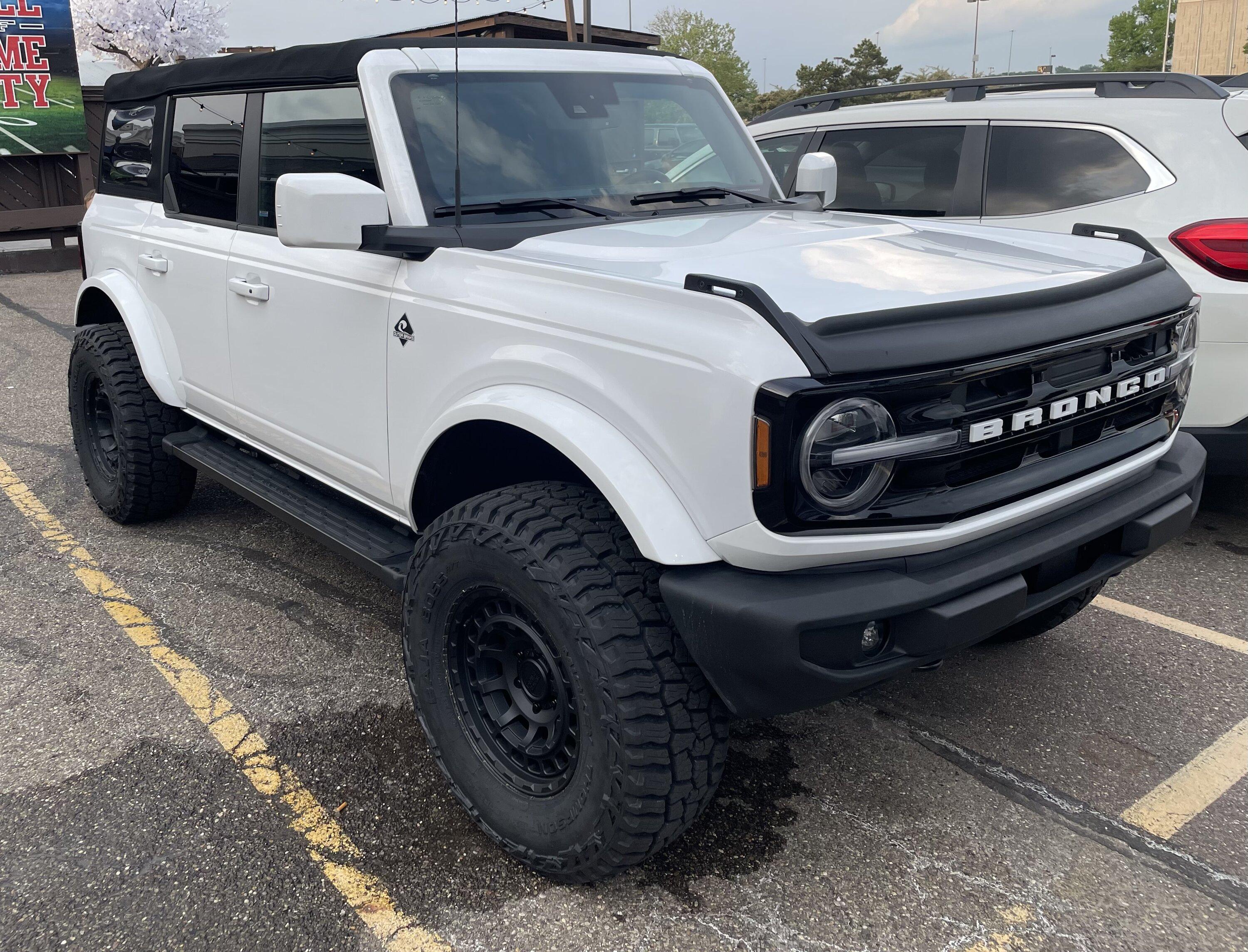 Ford Bronco Show us your installed wheel / tire upgrades here! (Pics) IMG_6533