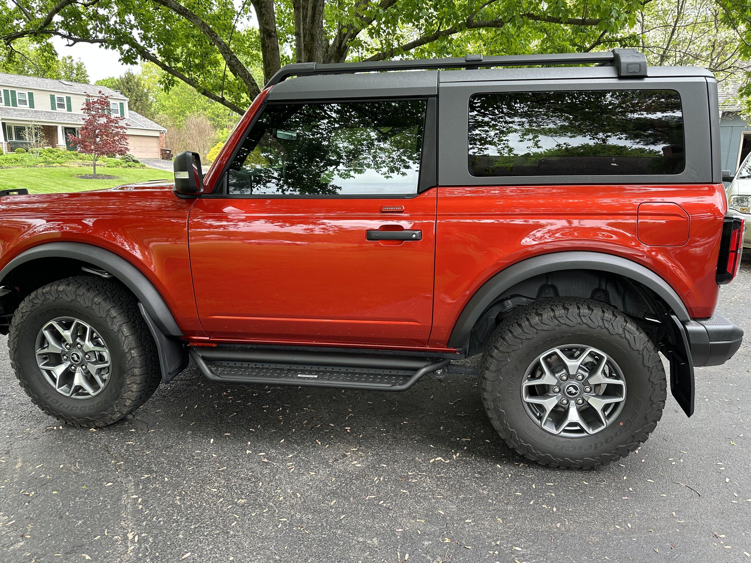 Ford Bronco 2-Door Side Steps?? IMG_5003