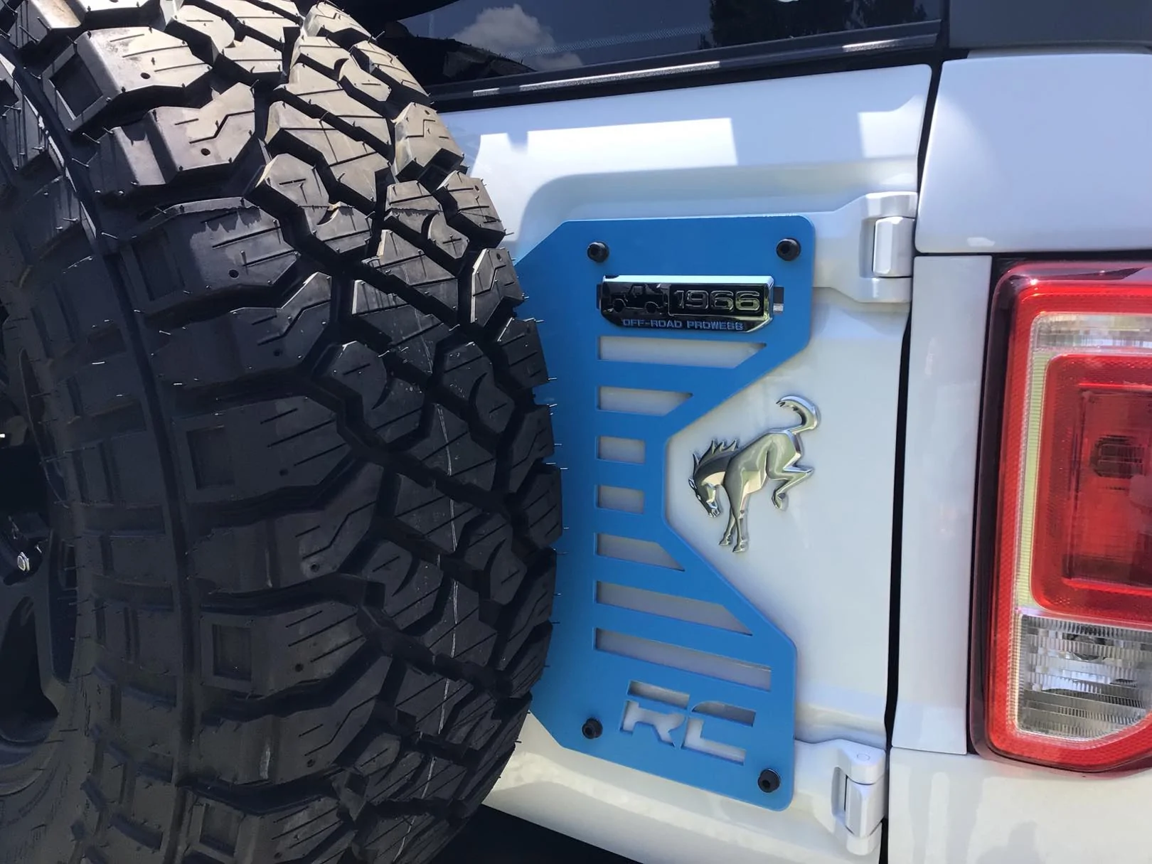 37's with FAT RIPPER -- Kanati Trail Hog Tires | Bronco6G - 2021+ Ford ...