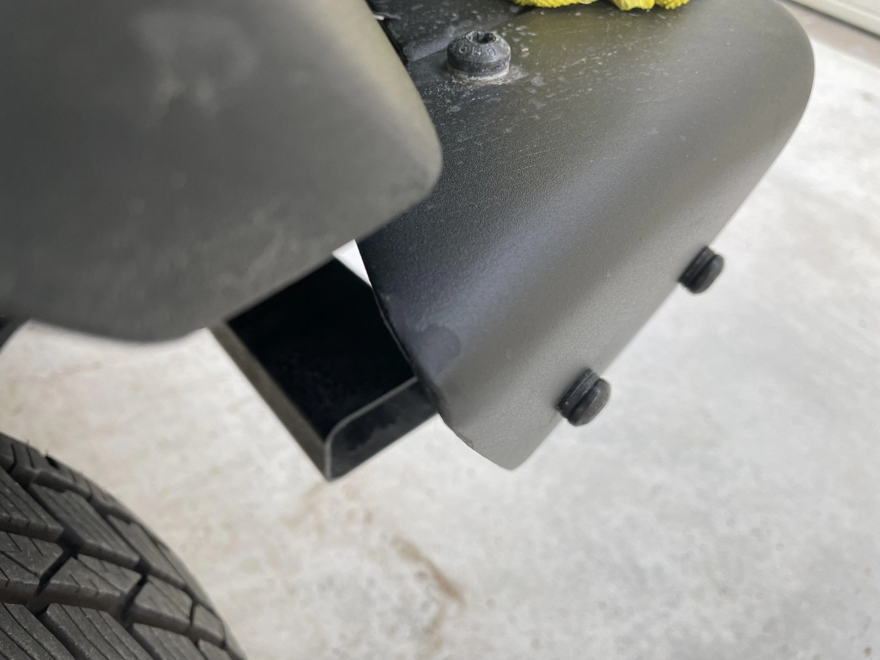Ford Bronco Touch up spray painting Modular Bumper? IMG_4574[1]