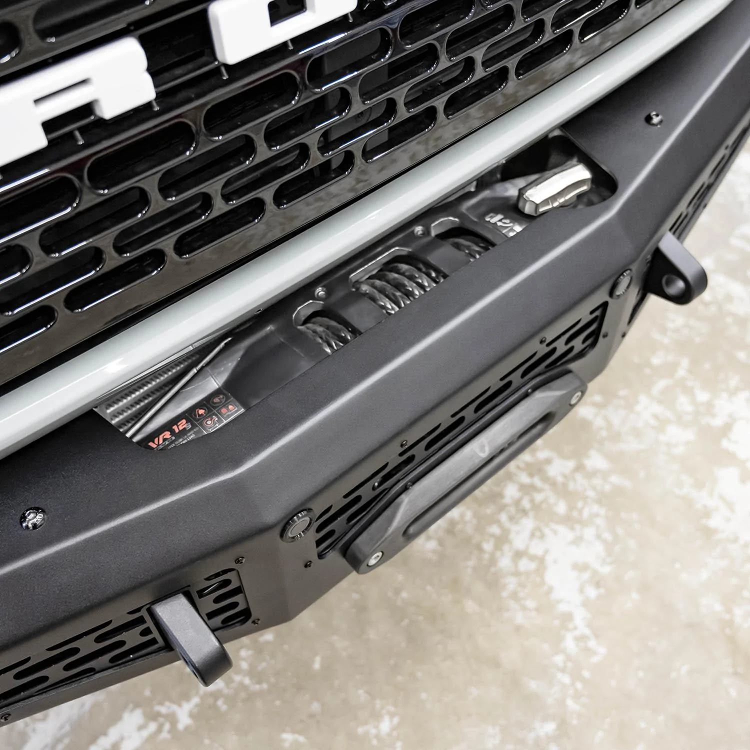 Ford Bronco Lobo Off-Road WNC Front Winch Bumper DTS_2613X-1500sq