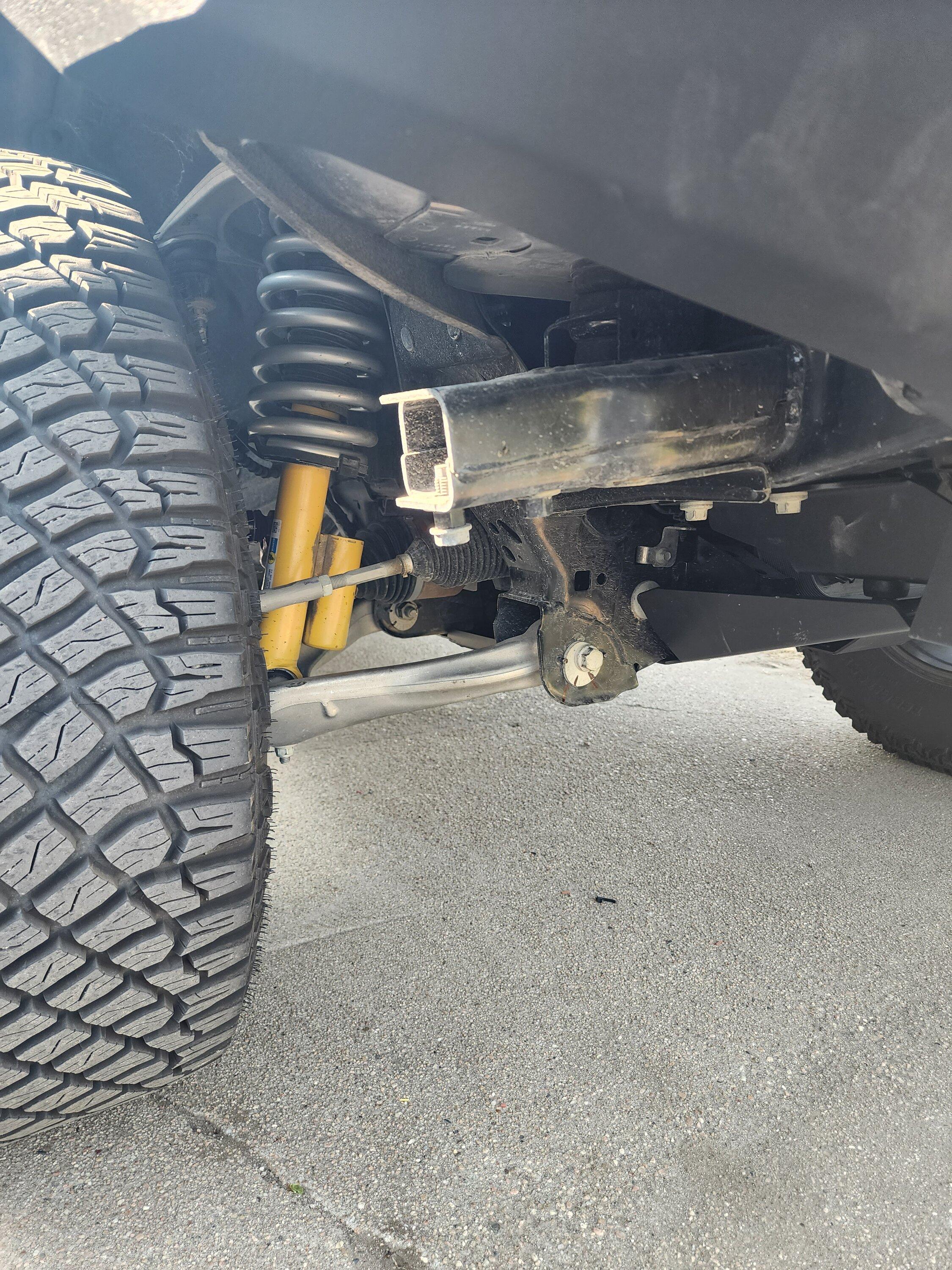 Ford Bronco Front collision piece, what to do with it? 20230522_172533