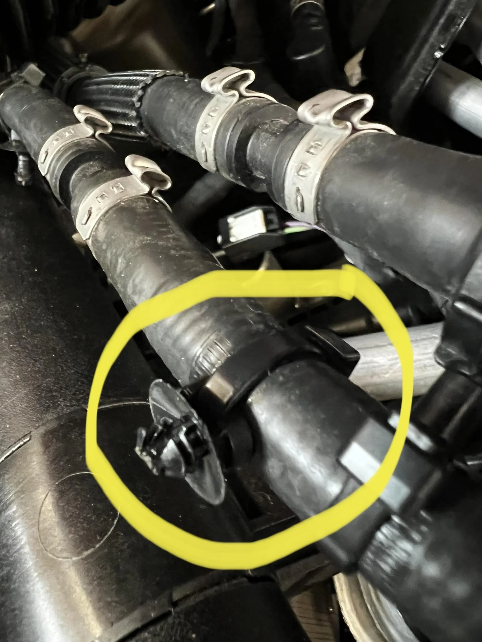 Ford Bronco What's this plastic piece part# IMG_2661
