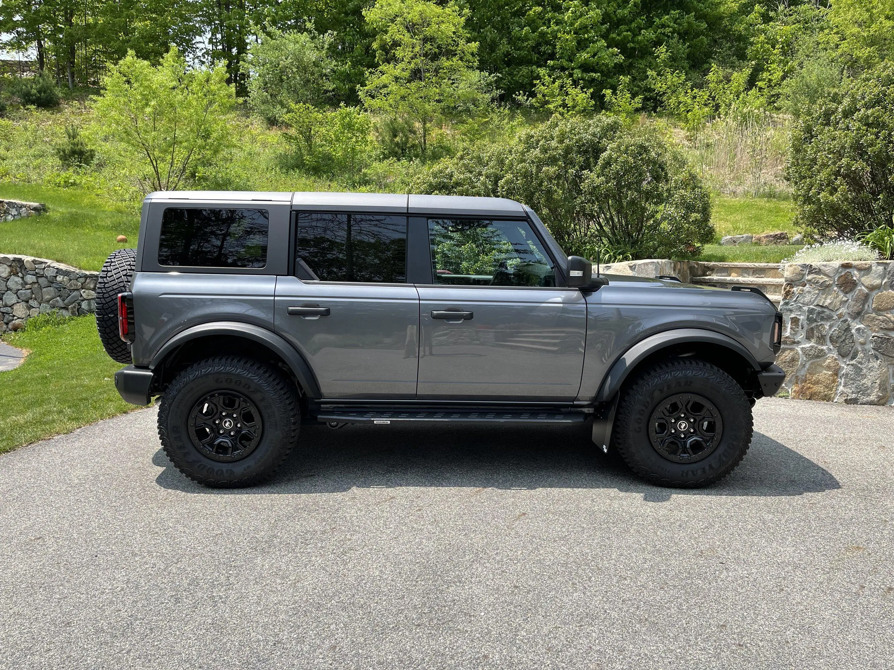 Ford Bronco 2023 Carbonized Gray 4-Door Wildtrak - Some basic mods and commentary... tempImageHvtxKY