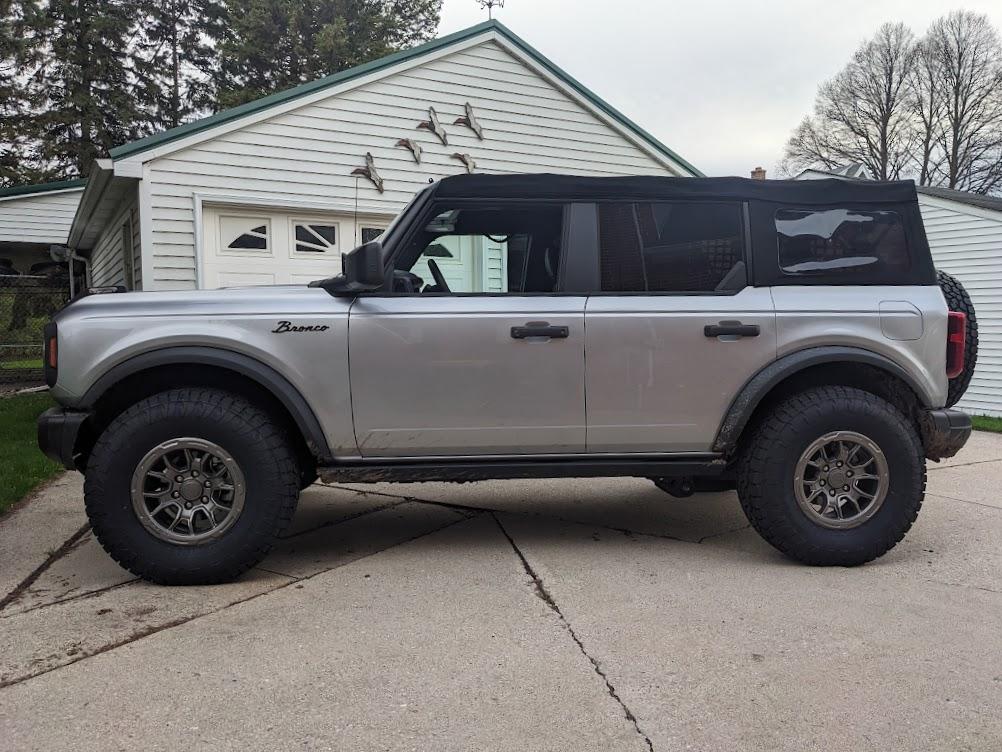 Ford Bronco 2022 Black Diamond - Build log wheels no lift