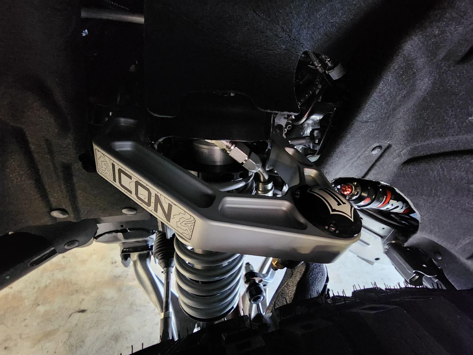Ford Bronco Installed: Fox Performance Elite Coilovers, Metalcloak Skid Plate, Icon UCAs/Rear Trailing Arm 123_1(2)