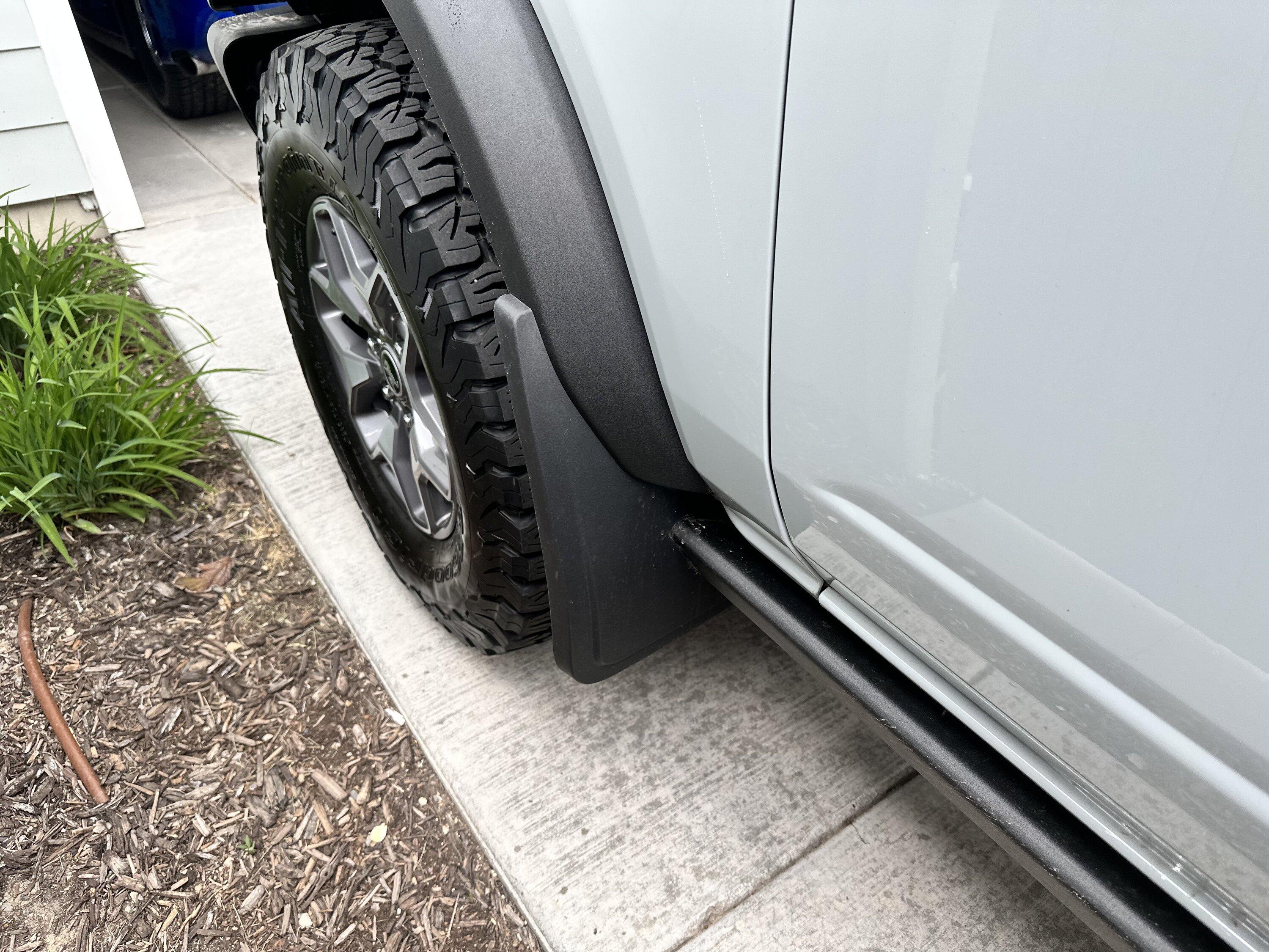 Ford Bronco I need mud flaps, whats everyone using? tempImage8CLIHO