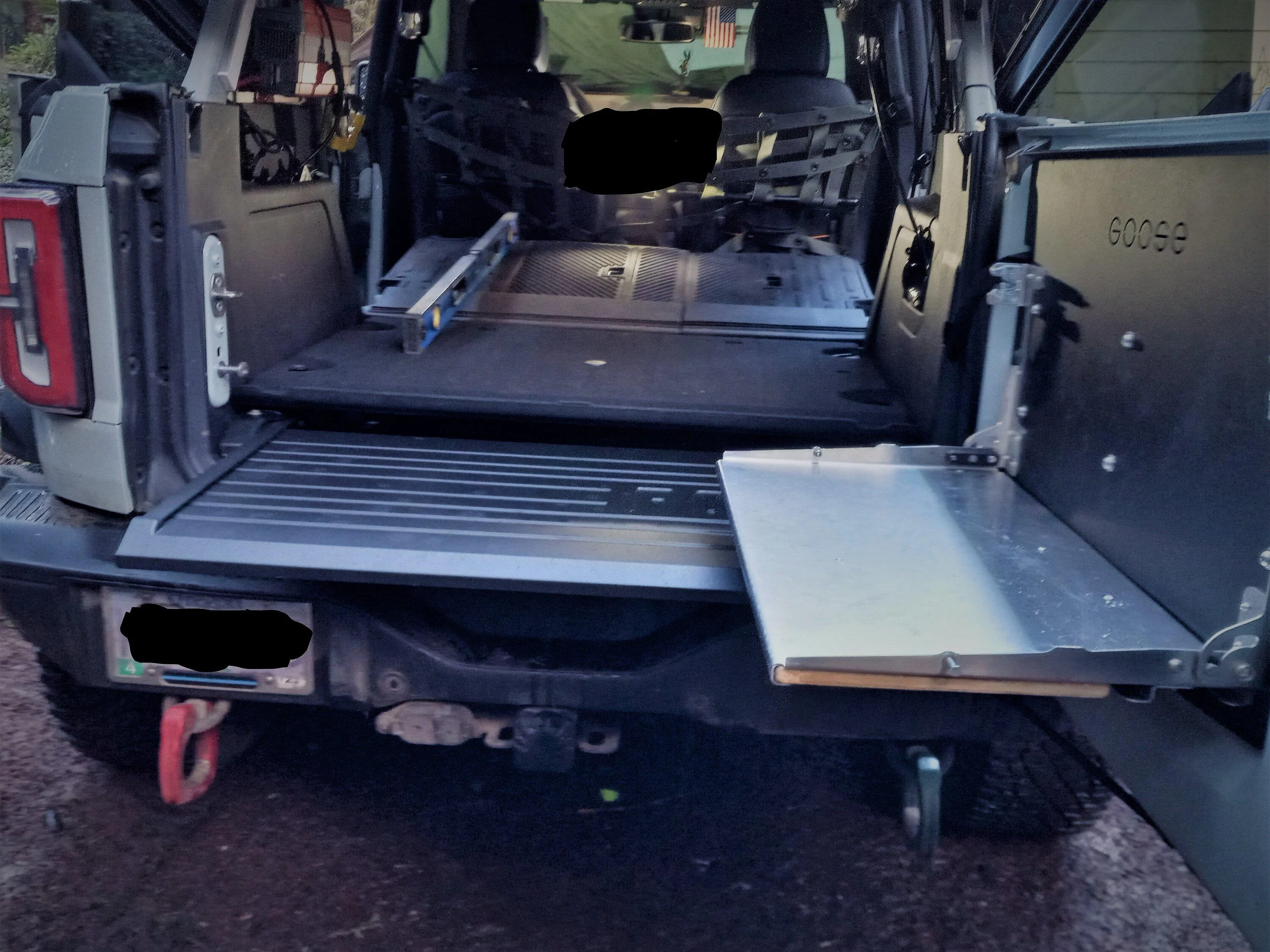 Ford Bronco What's the best tailgate table? Inkedforum.20230313_182951.6