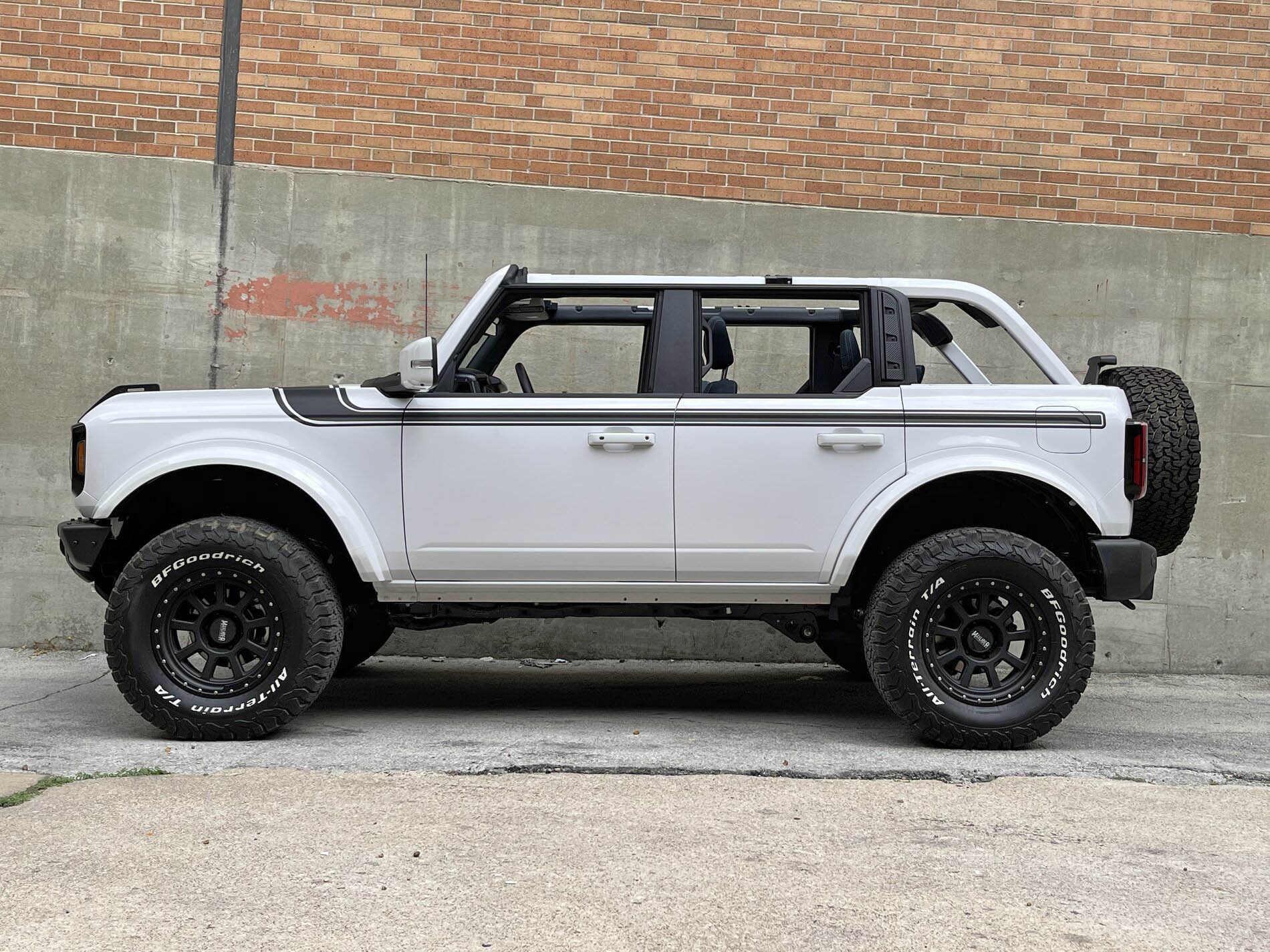 Ford Bronco 2.5" Lift Question Maxlider Bros. Clydesdale II 2021 Bronco build 3