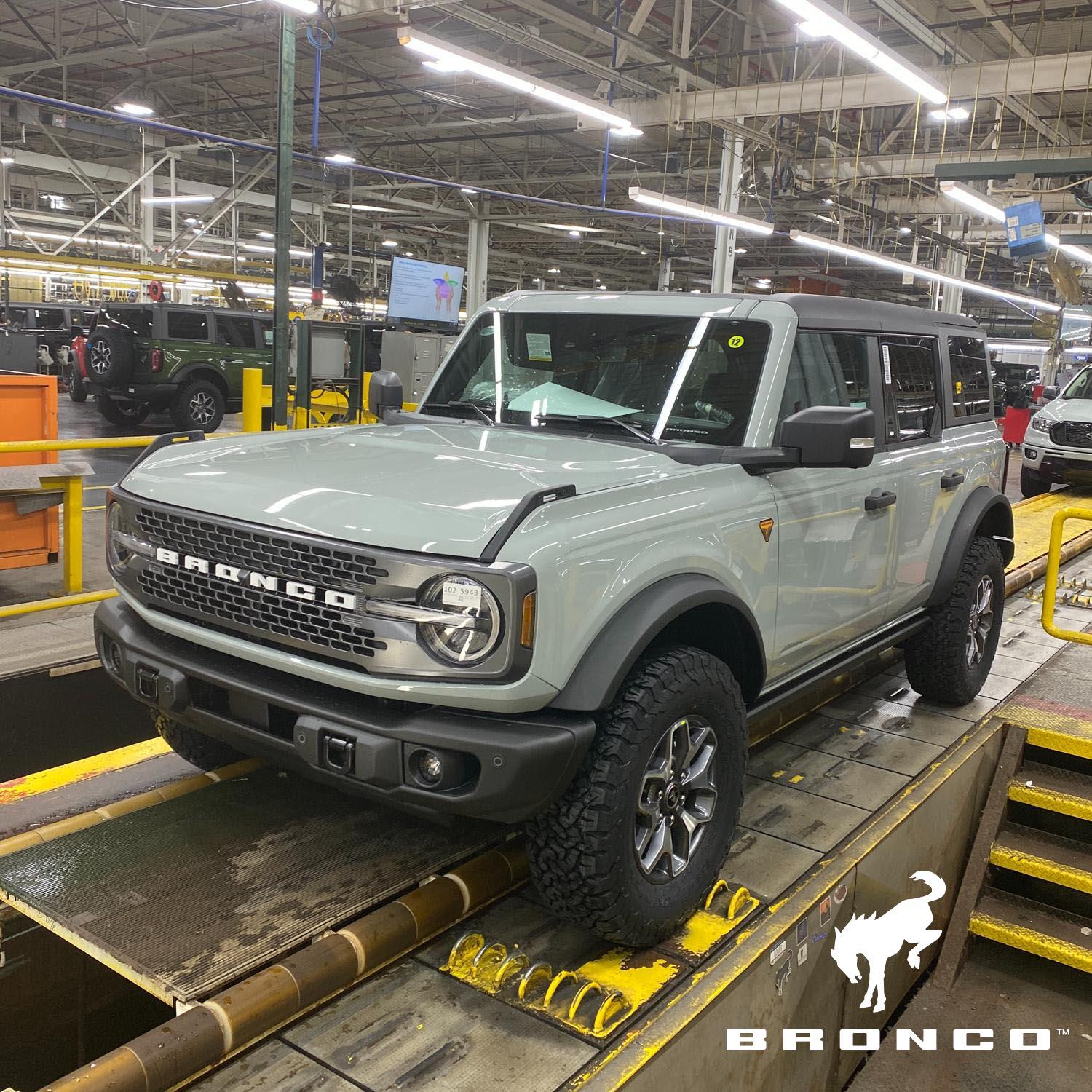 Ford Bronco CALLING ALL GRANGTOBER ORDER PLACERS Bronco Assembly Line Pic 4-26-2023