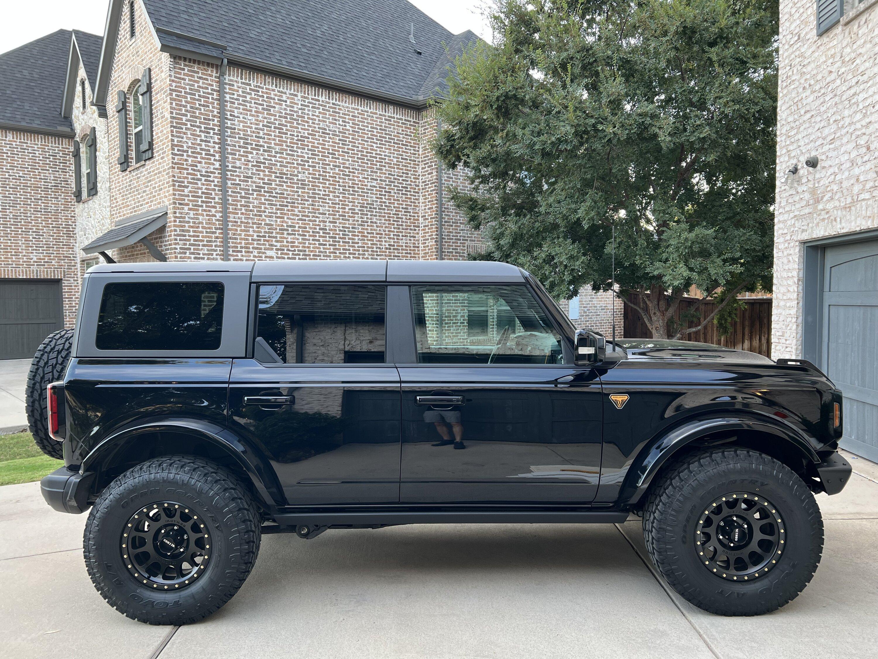 Ford Bronco Show us your installed wheel / tire upgrades here! (Pics) IMG_1174