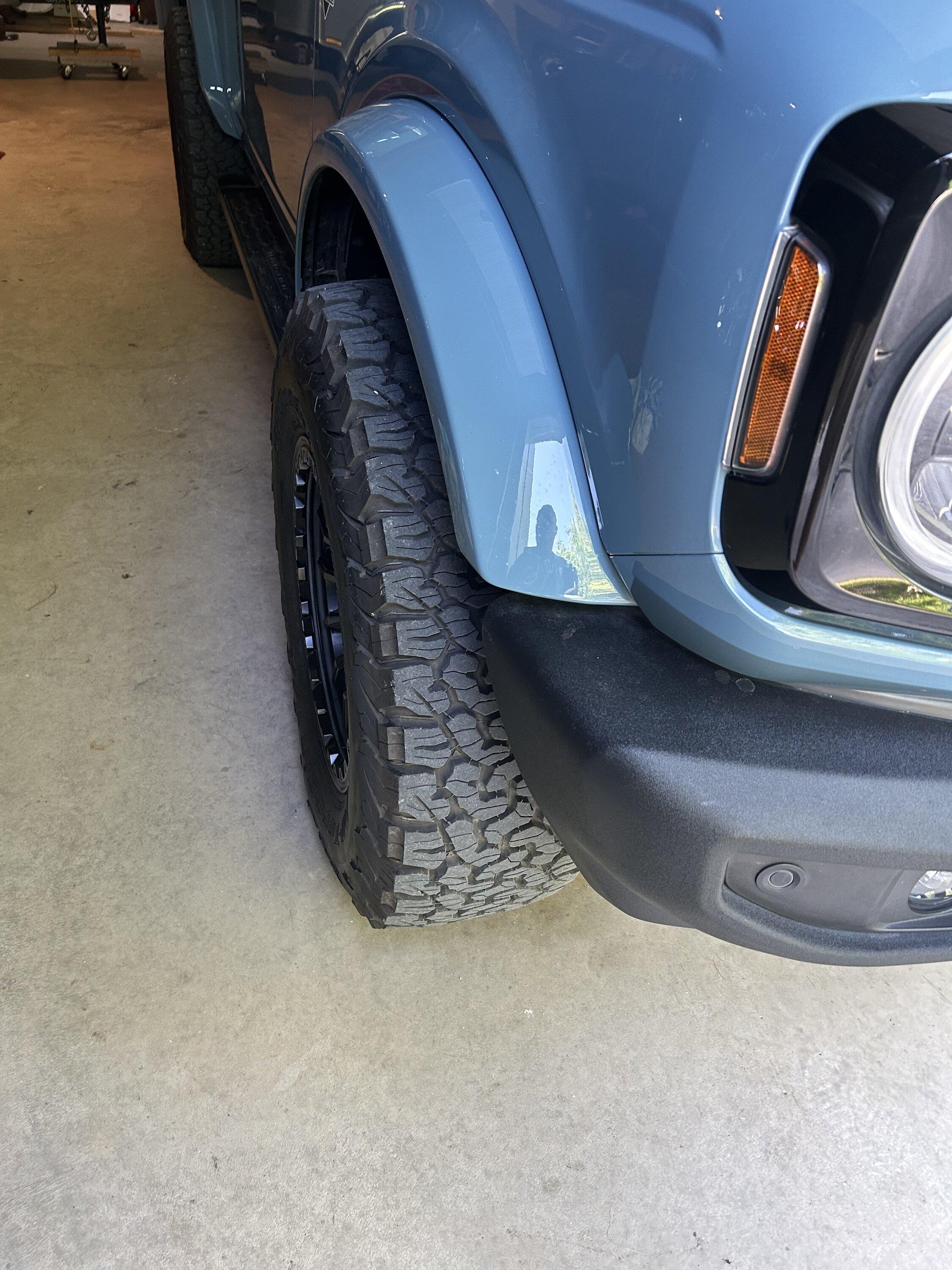 Ford Bronco Wheel help? I am going insane! 12E33F81-B96A-41D3-ADB5-040183B1C79C
