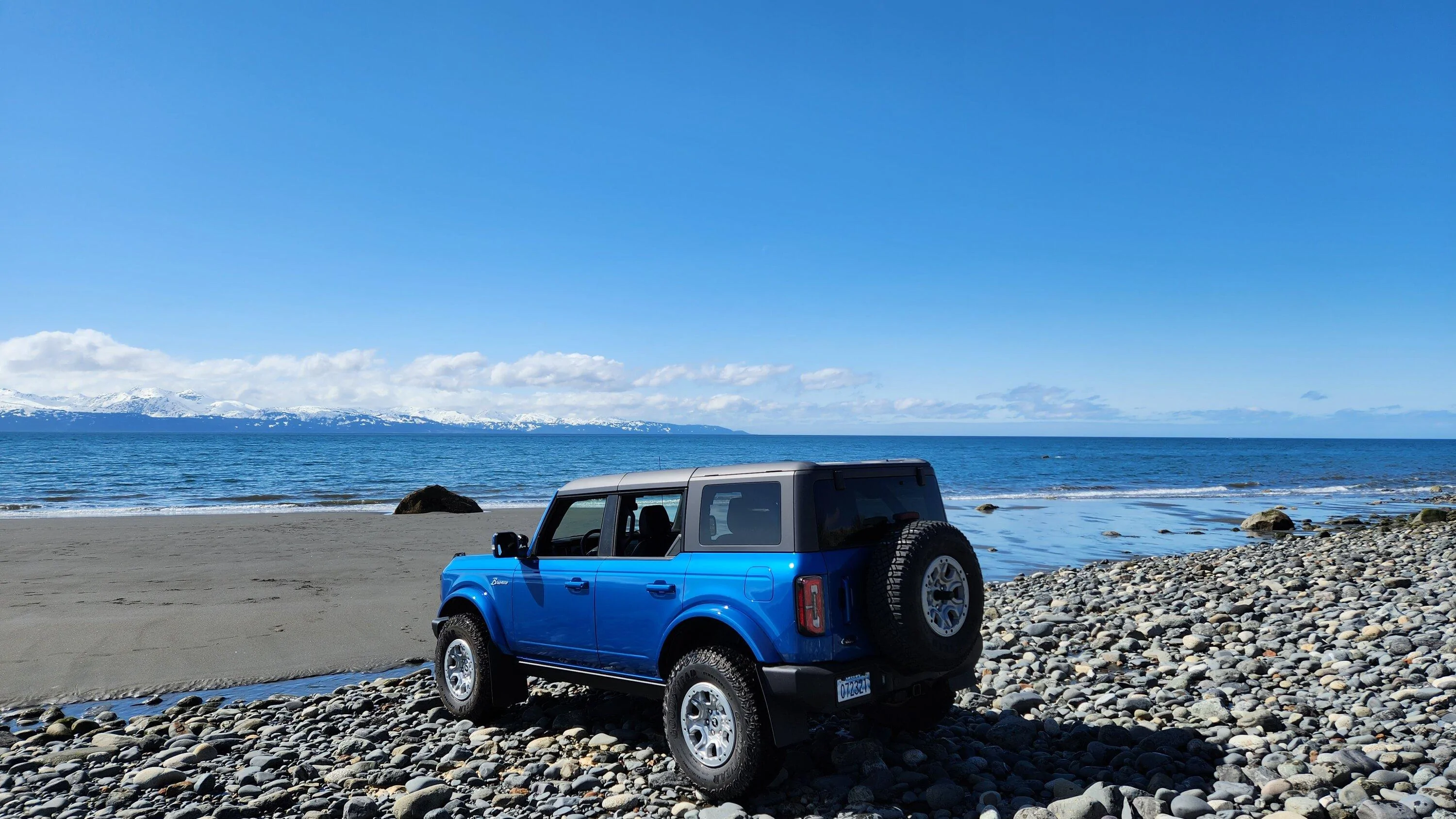 Ford Bronco What is the Best color wheels for a Velocity Blue Wildtrak.. post your pics 20230513_120528