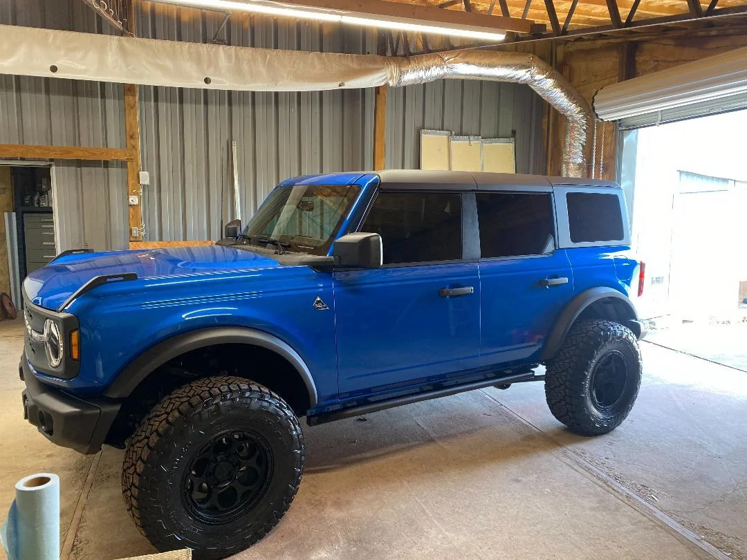 Ford Bronco What is the Best color wheels for a Velocity Blue Wildtrak.. post your pics Bronco_01