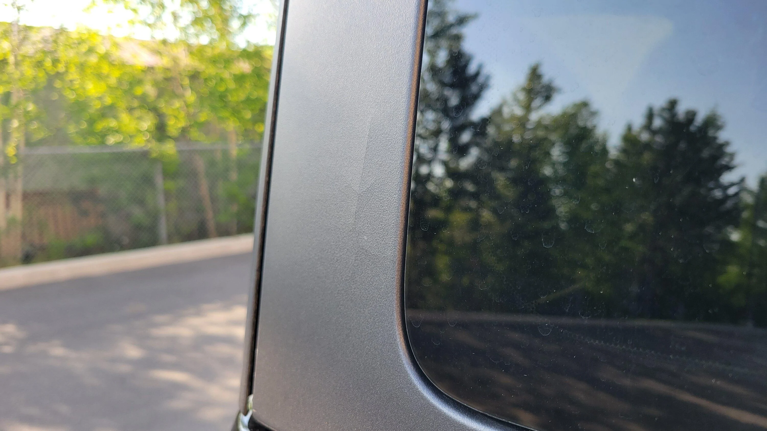 Ford Bronco POLL: MIC top owners, Do you have the side cracking issue? 20230530_072936