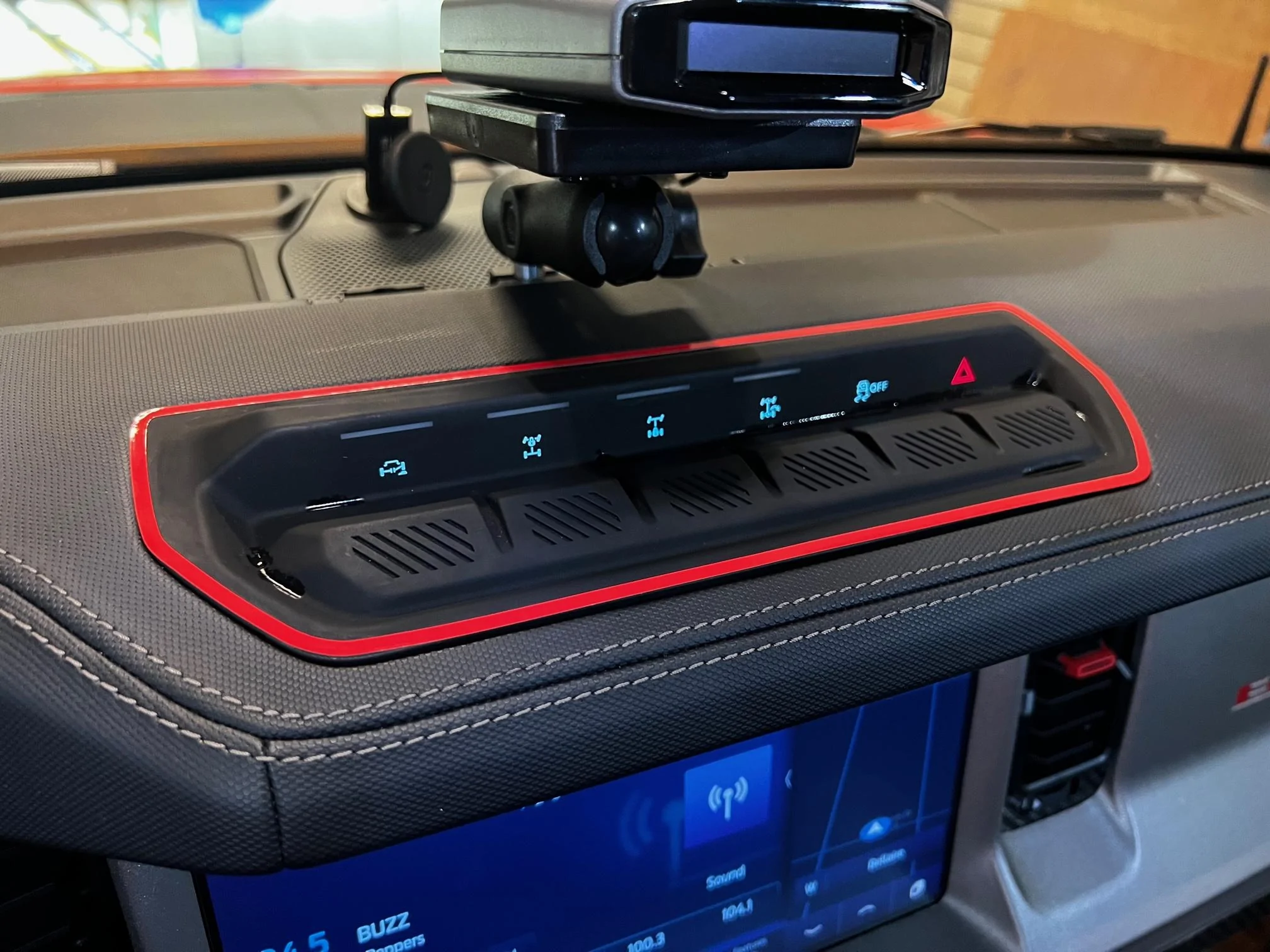 Ford Bronco Interior Code Orange and Carbon Fiber Upgrades in Bronco Raptor IMG_1420