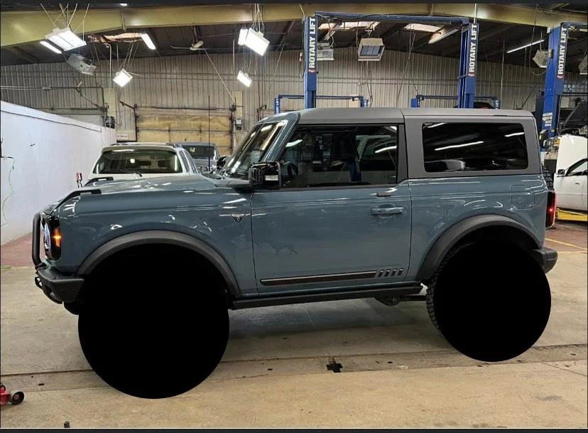 Ford Bronco What is the Best color wheels for a Velocity Blue Wildtrak.. post your pics IMG_4862