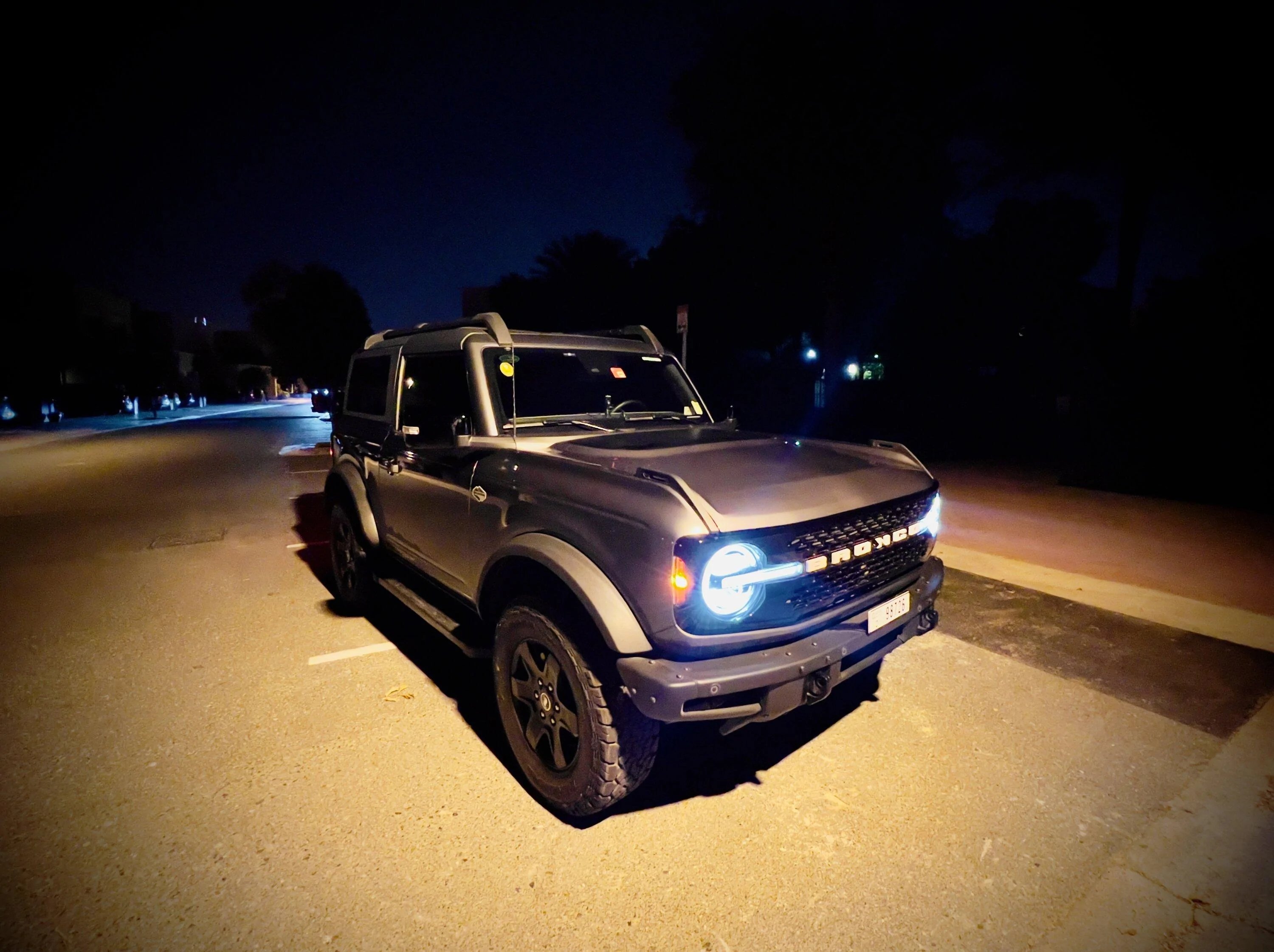 Ford Bronco CARBONIZED GRAY Bronco Club IMG_5626