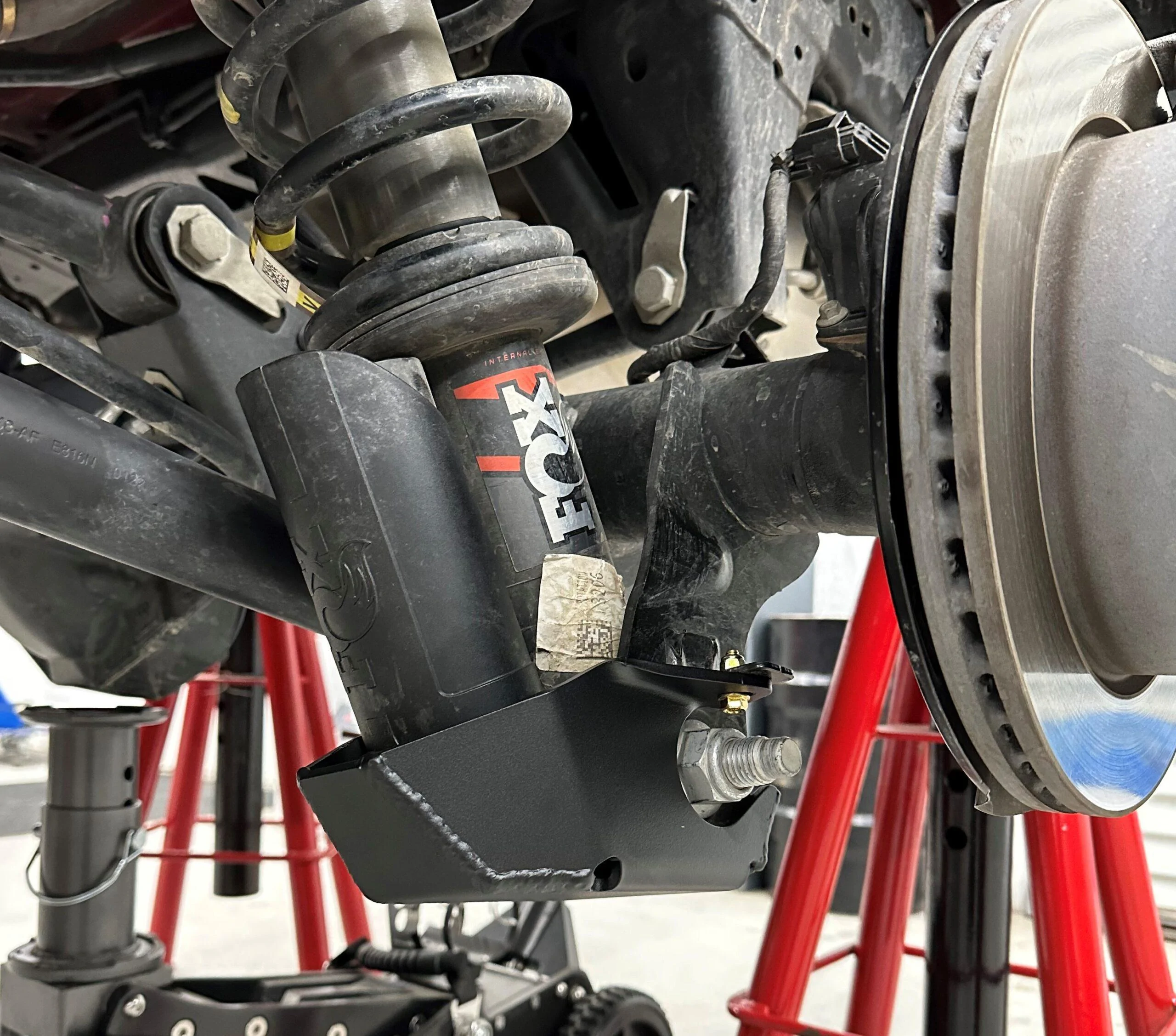 Ford Bronco Lobo Off-Road HOSS 3.0 Rear Shock Skids 001-1-scaled