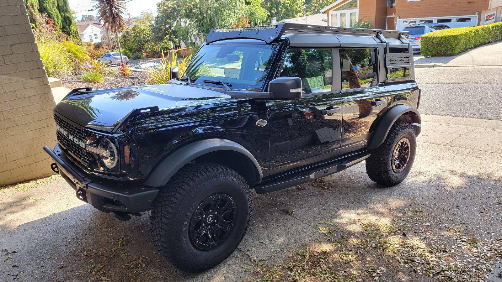 Ford Bronco Black 2023 Wildtrack 1000004166
