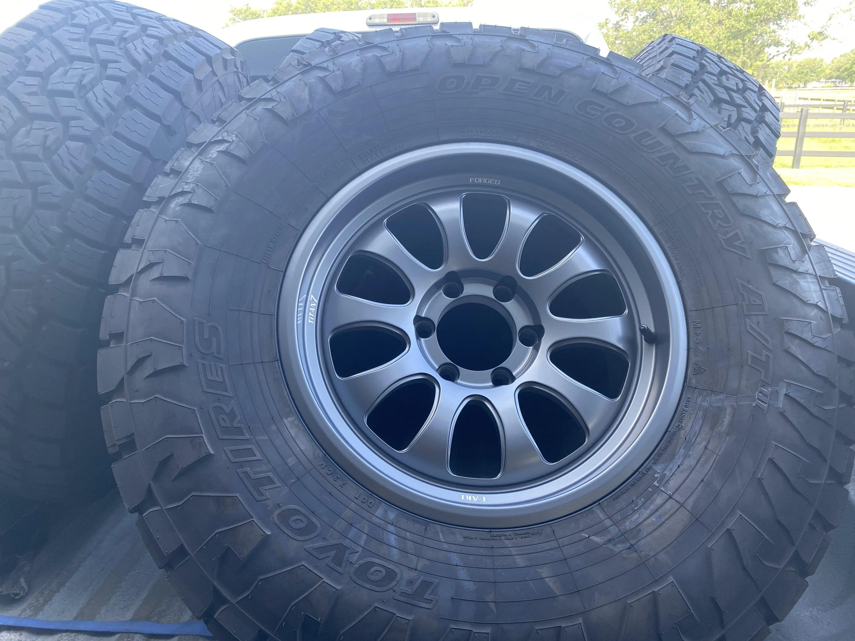 Ford Bronco Show us your installed wheel / tire upgrades here! (Pics) IMG_0766