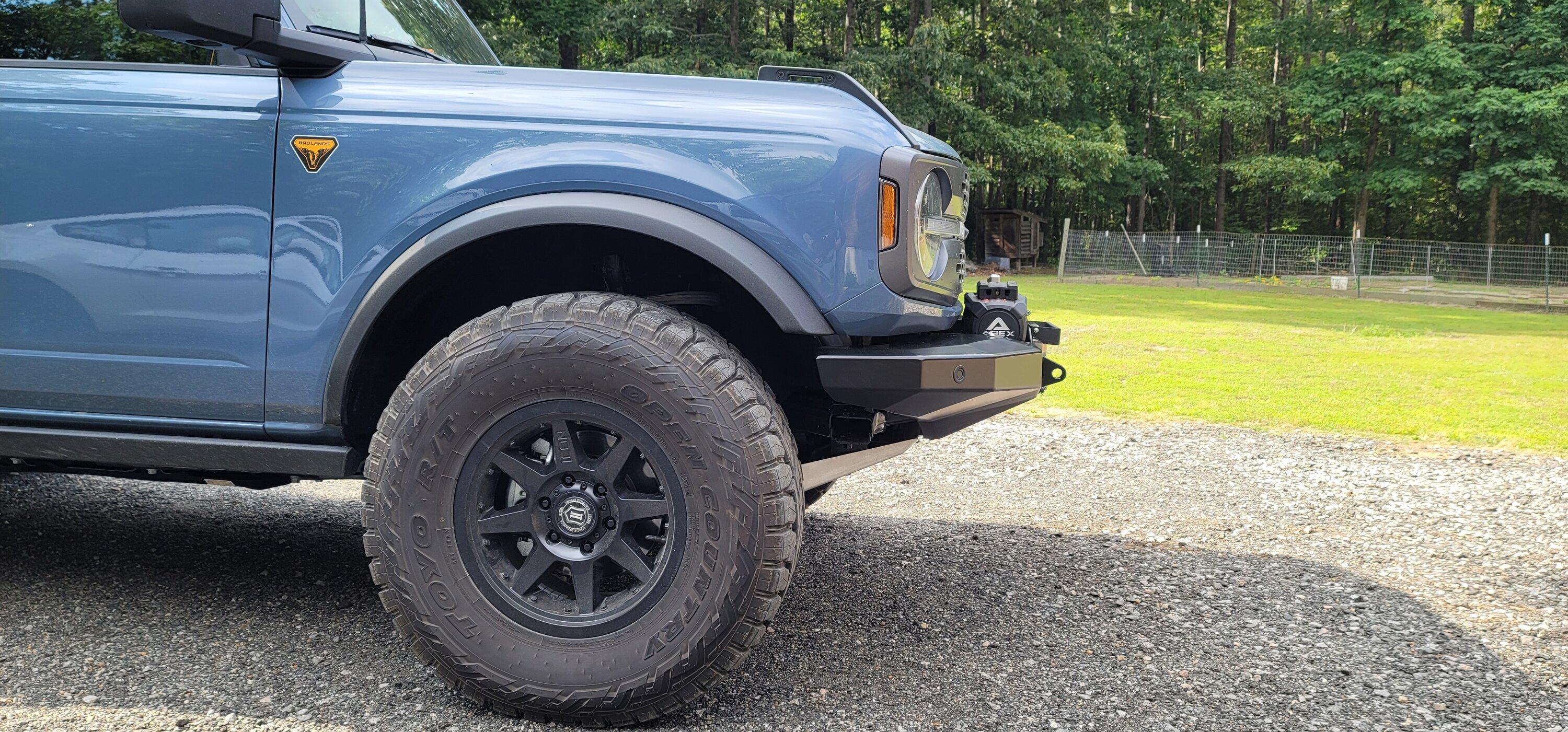 Ford Bronco ICON Impact Pro Series Front Winch Bumper 20230604_164248