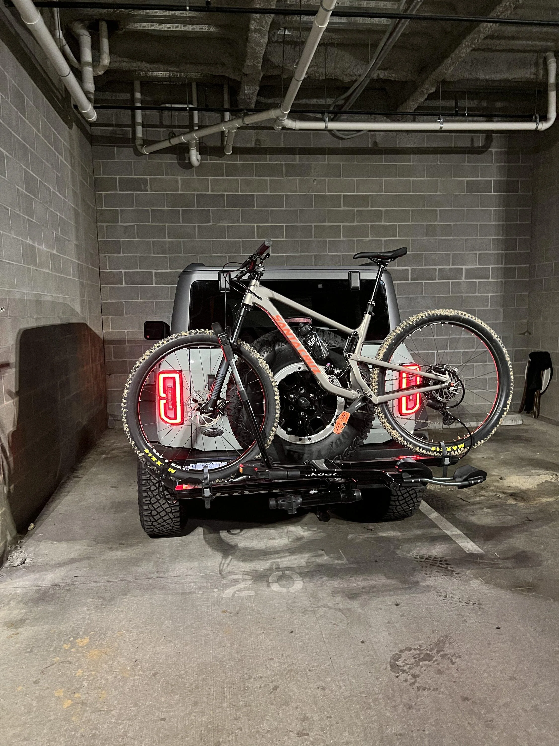 Ford Bronco Bike rack that fits 2 bikes on 4-door Bronco? 6DDA4F6F-EB9D-4976-97AD-CA19173BE1BB