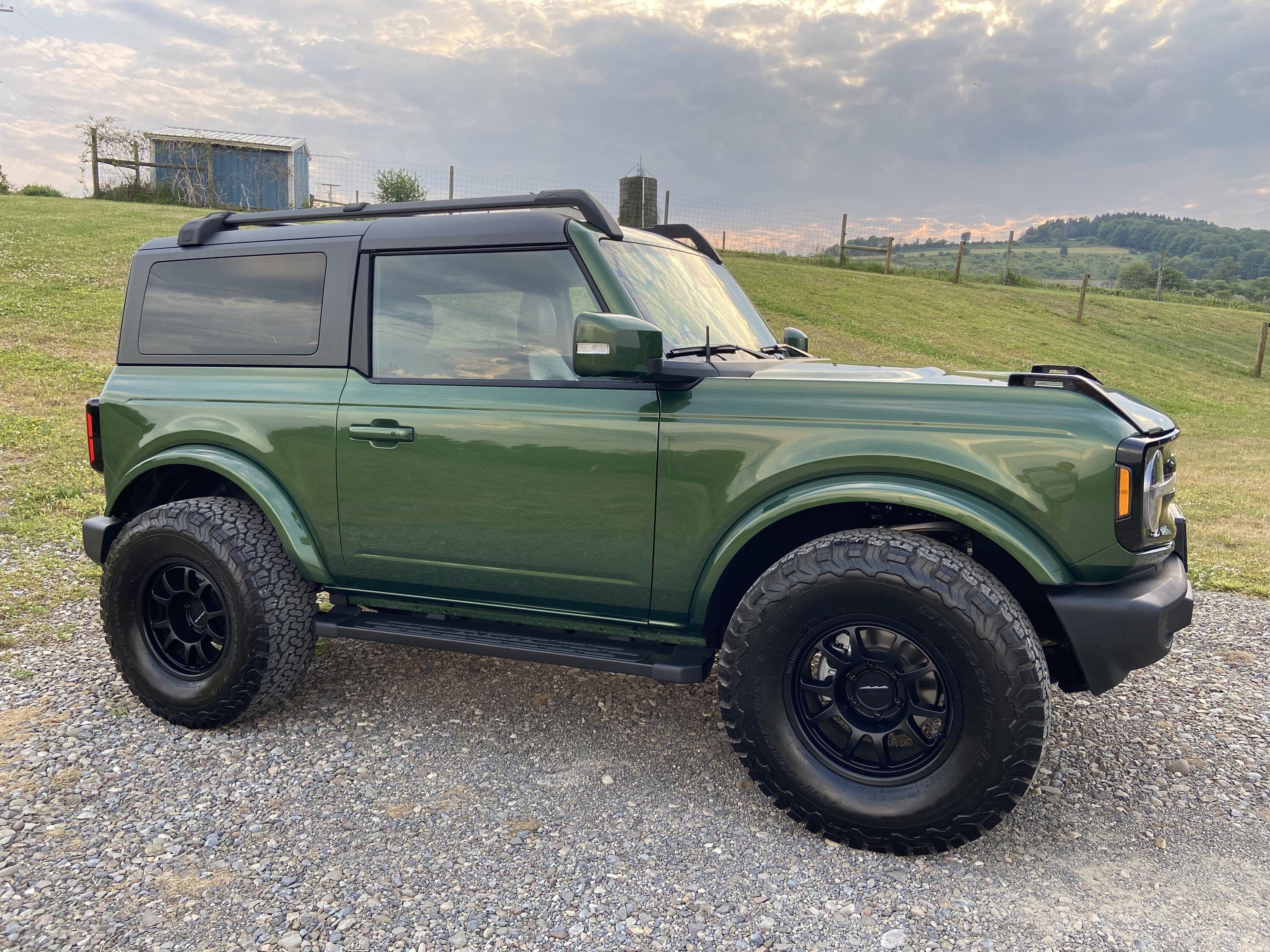 Ford Bronco Bronco Team 2 door. BRONCO2