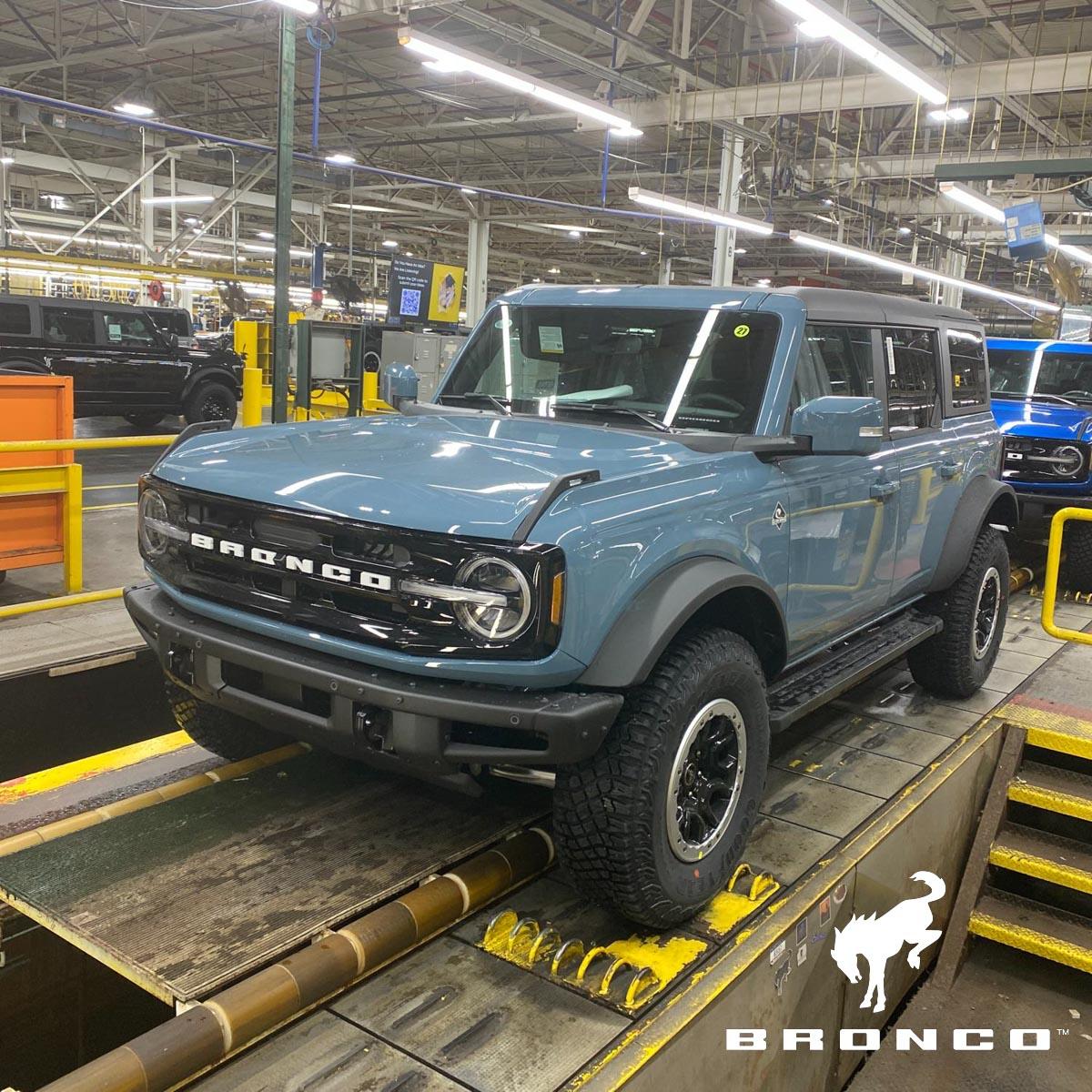 Ford Bronco 4/24/2023 Build Week IMG_6208