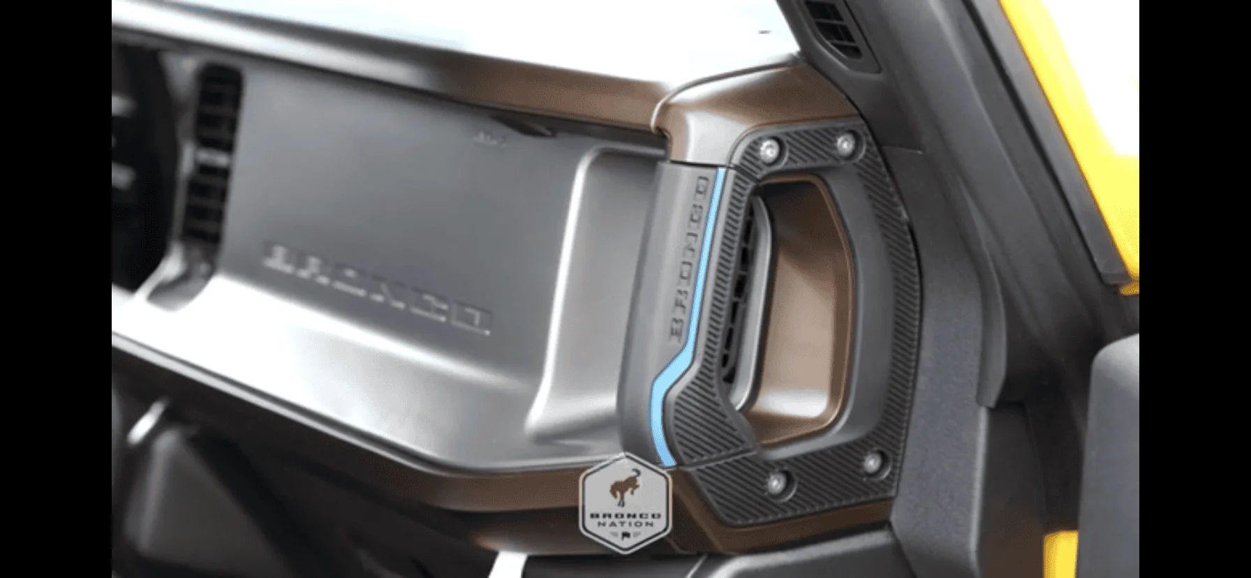 Ford Bronco INTERIOR COLORS & MATERIALS Walkthrough Video Posted DCEA4485-9AC5-4E9E-B7F0-8A8C6A13899E