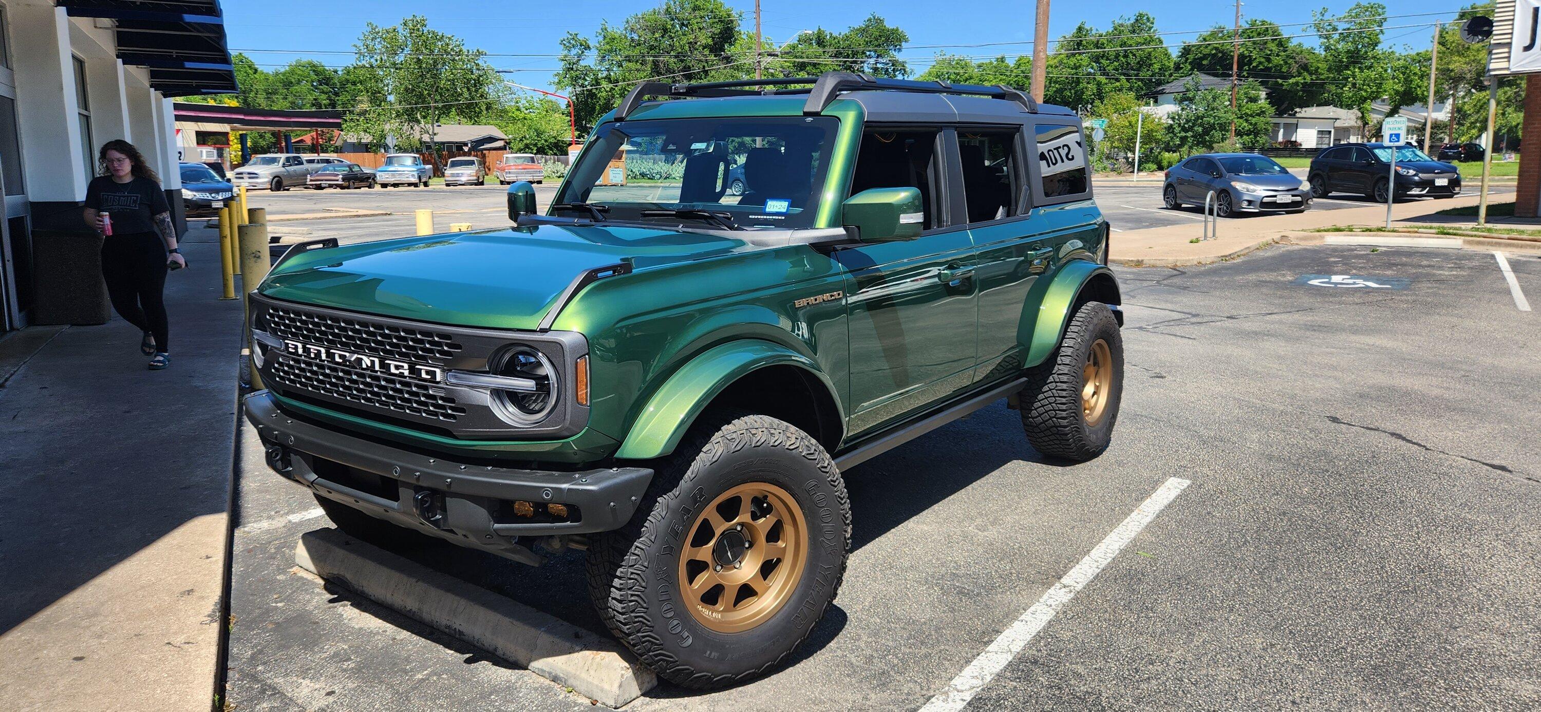Ford Bronco Inspired Overland RTT and Hooke Roof Rack installed 20230429_151658