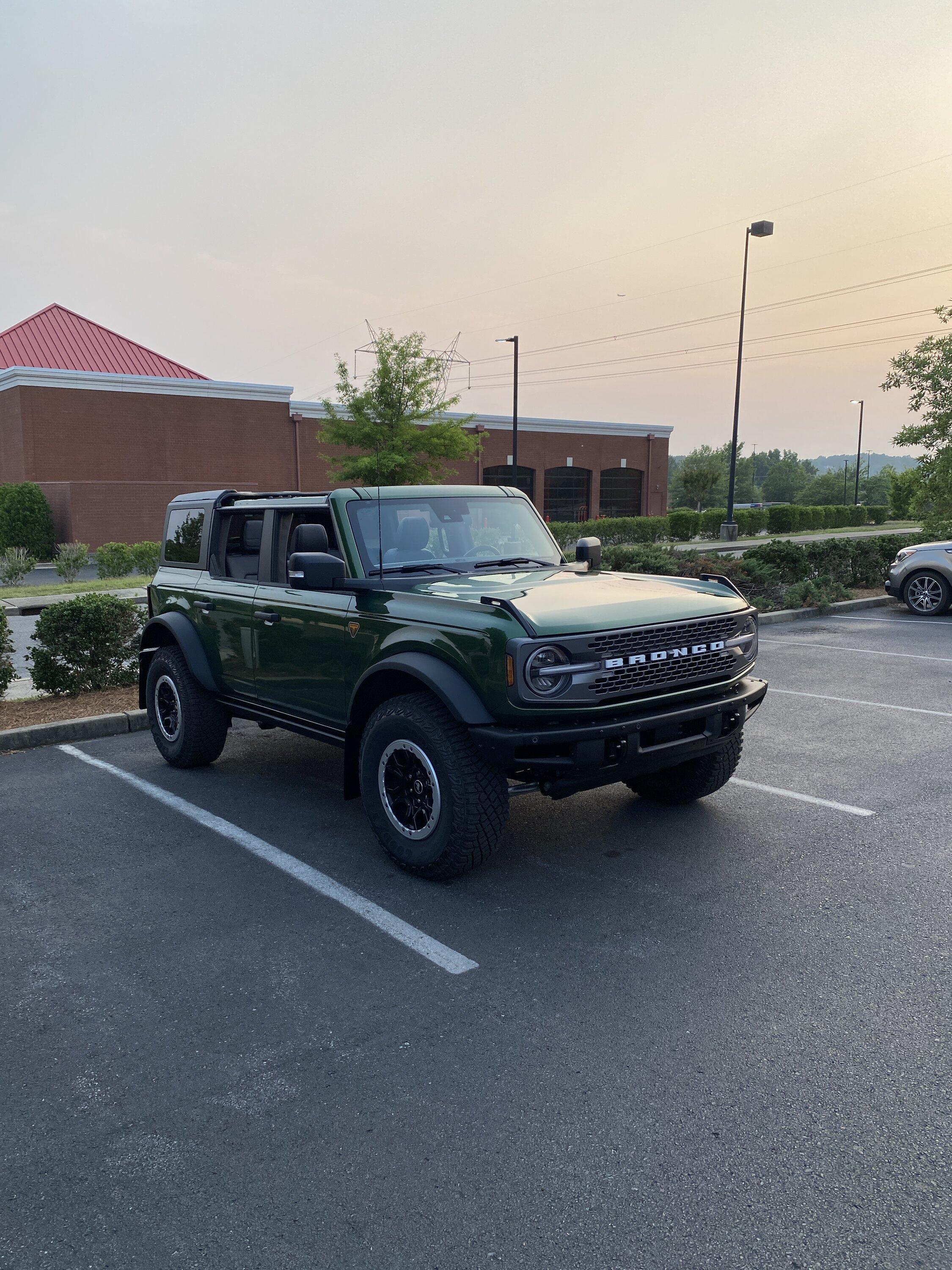 Ford Bronco 4/24/2023 Build Week 3CF21B32-541E-4BEE-8DE9-1D4048D9D6F0