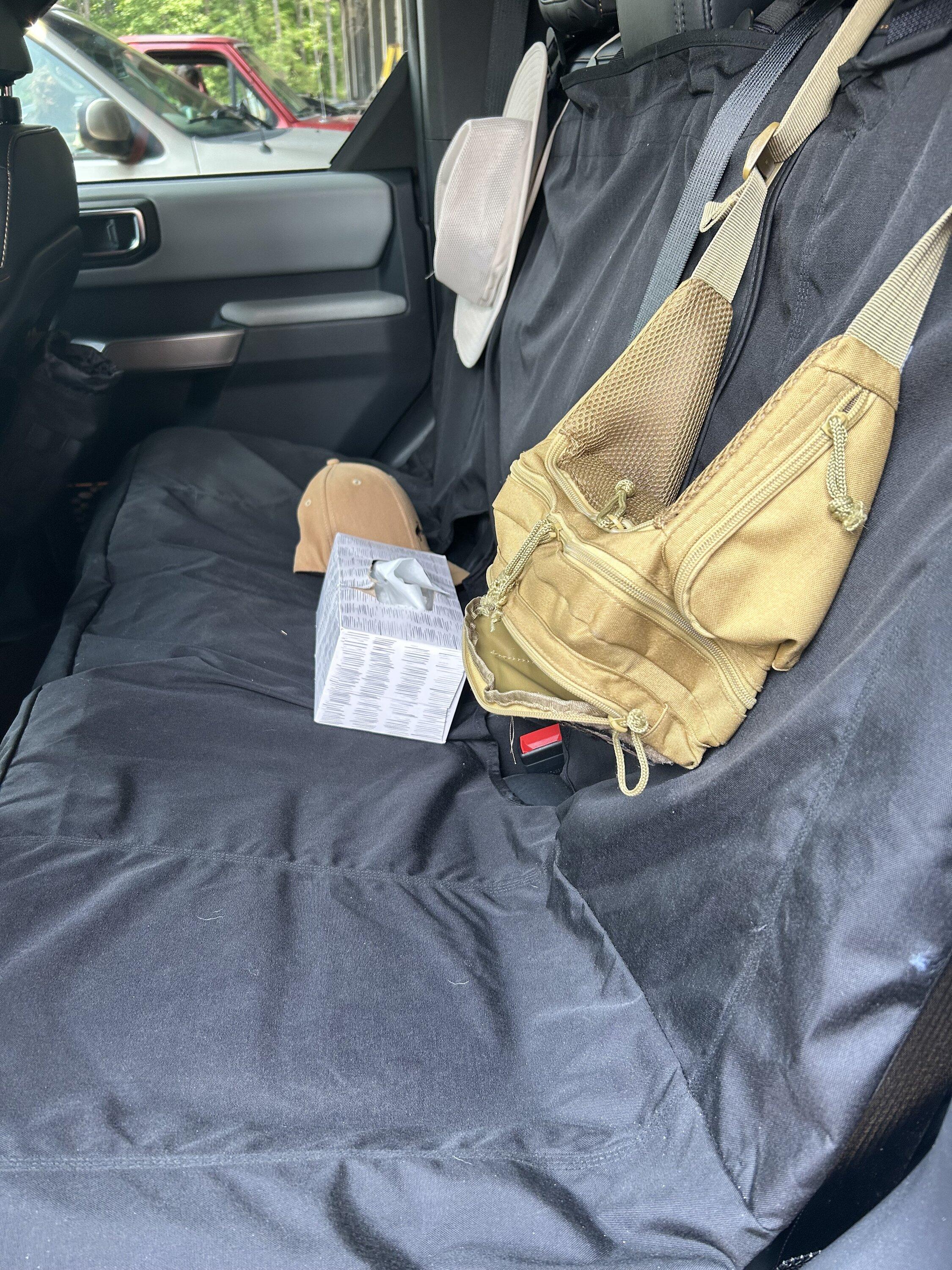 Ford Bronco Slip on seat covers IMG-6984
