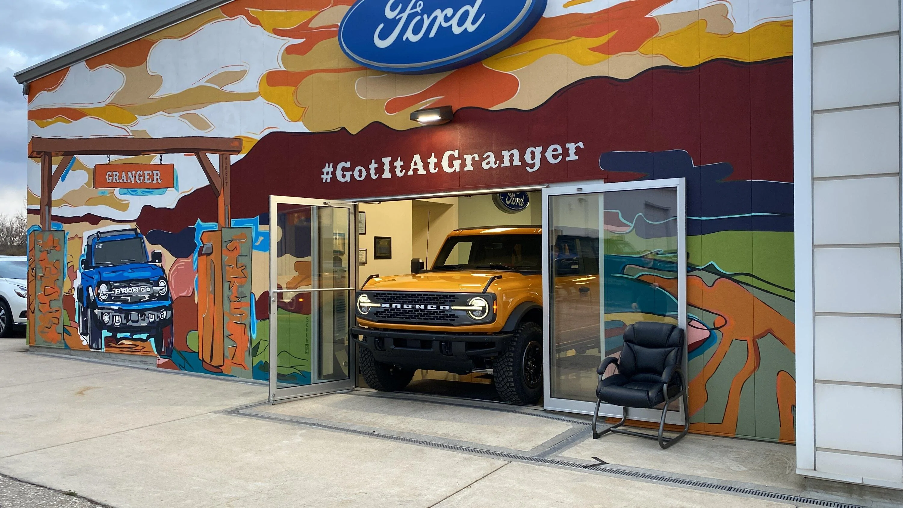 Ford Bronco CALLING ALL GRANGTOBER ORDER PLACERS 1686140117119