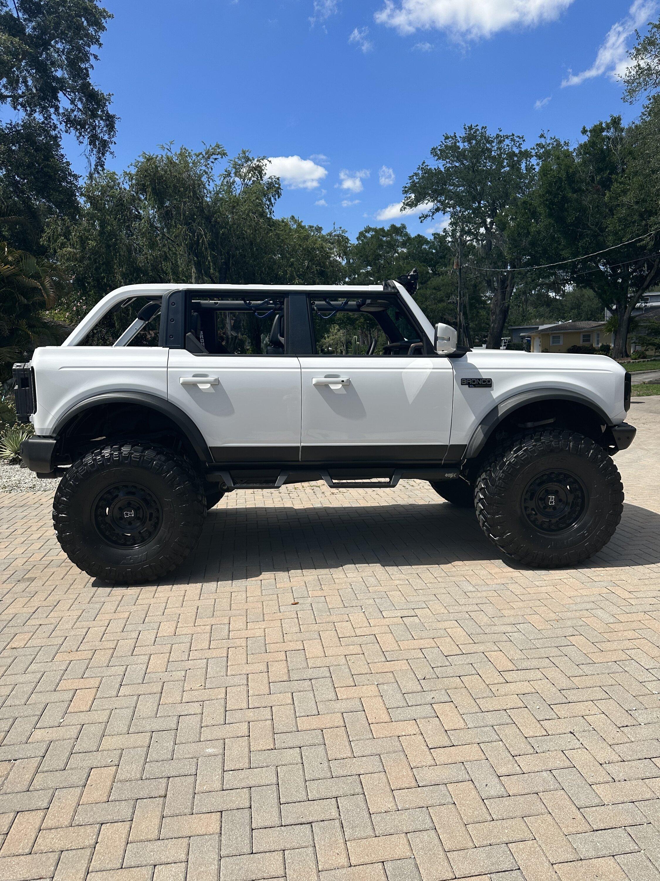 Ford Bronco Dax's Outerbanks Build 10368636-9002-4B94-8087-7812665F9B75