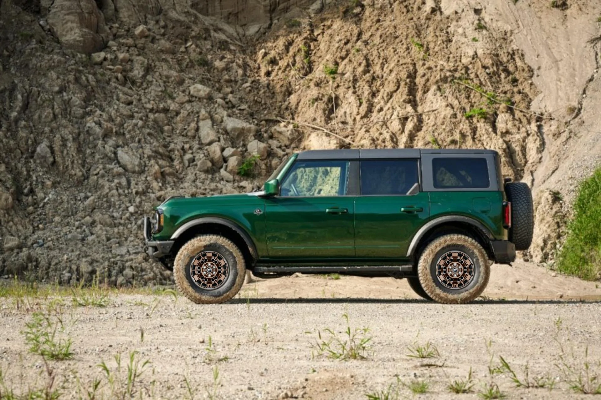 Ford Bronco New 17" Sinister Bronze Wheels Kit from Ford Performance for Bronco Untitled-1