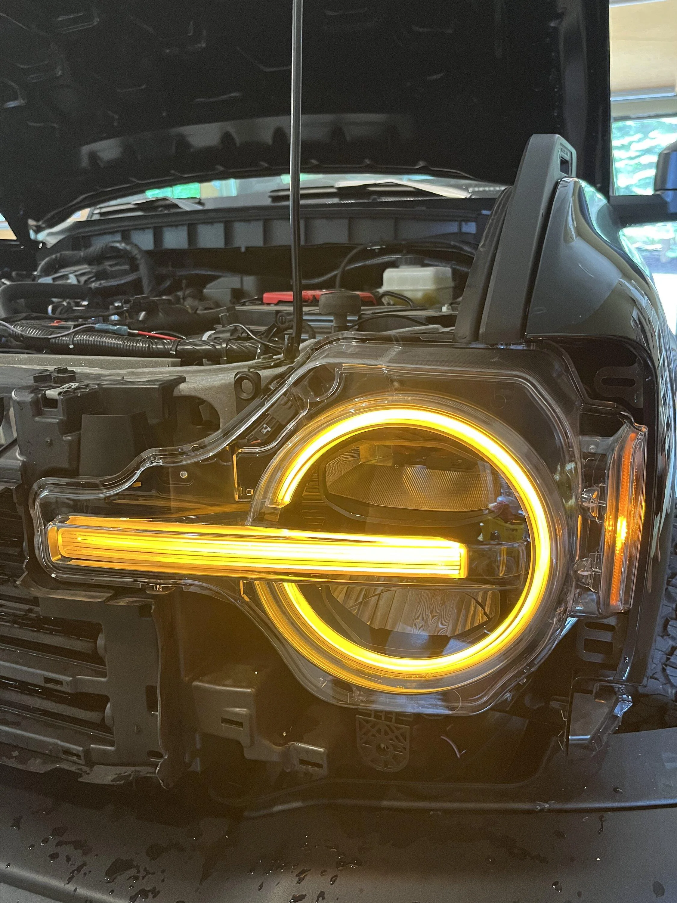 Ford Bronco Raptor Signature Headlight 96E08C21-2C20-4FBE-9212-27662E63E9A9