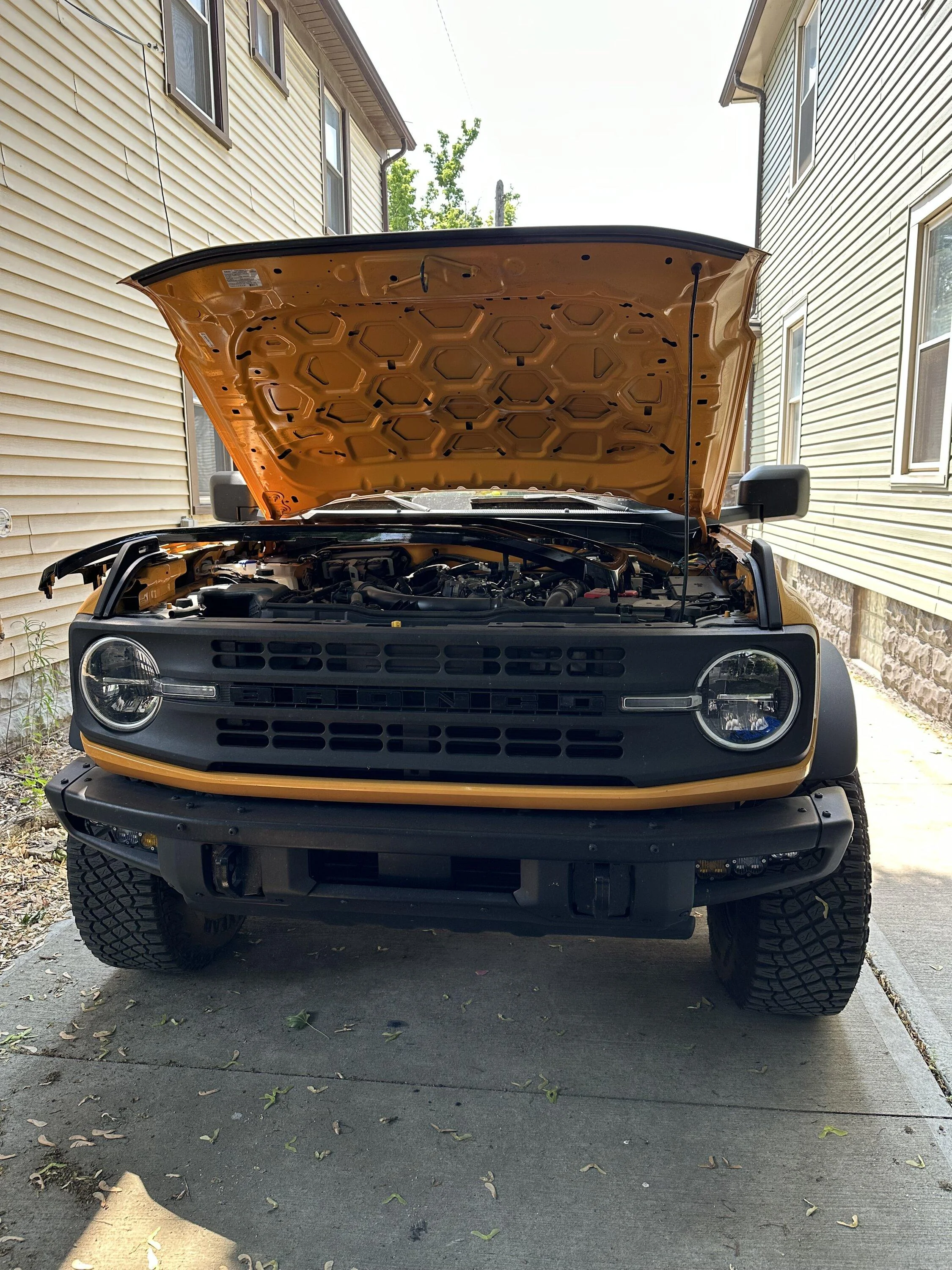 Ford Bronco CYBER ORANGE Bronco Club IMG_3077