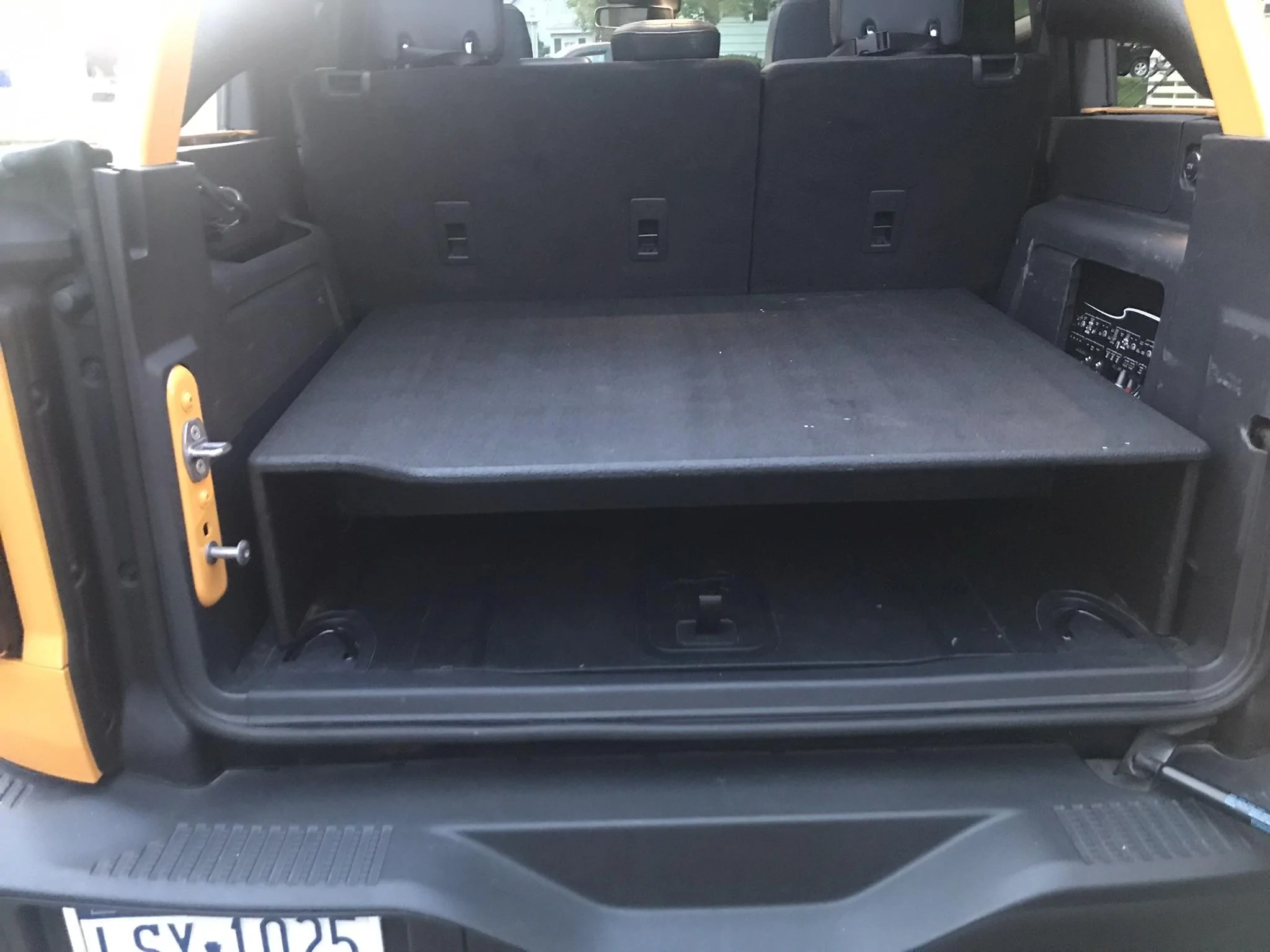 Ford Bronco My stereo upgrades -- very pleased with results using PlugNPlaykits, Polk, Kicker 0247D029-9D02-4805-A20C-8C0749BB560A