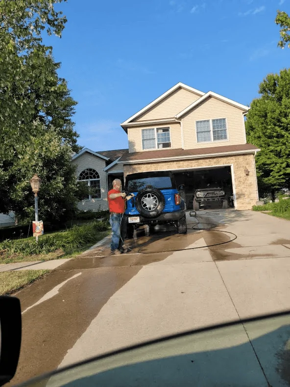 Ford Bronco What did you do TO / WITH your Bronco today? 👨🏻‍🔧🧰🚿🛠 1686368617753