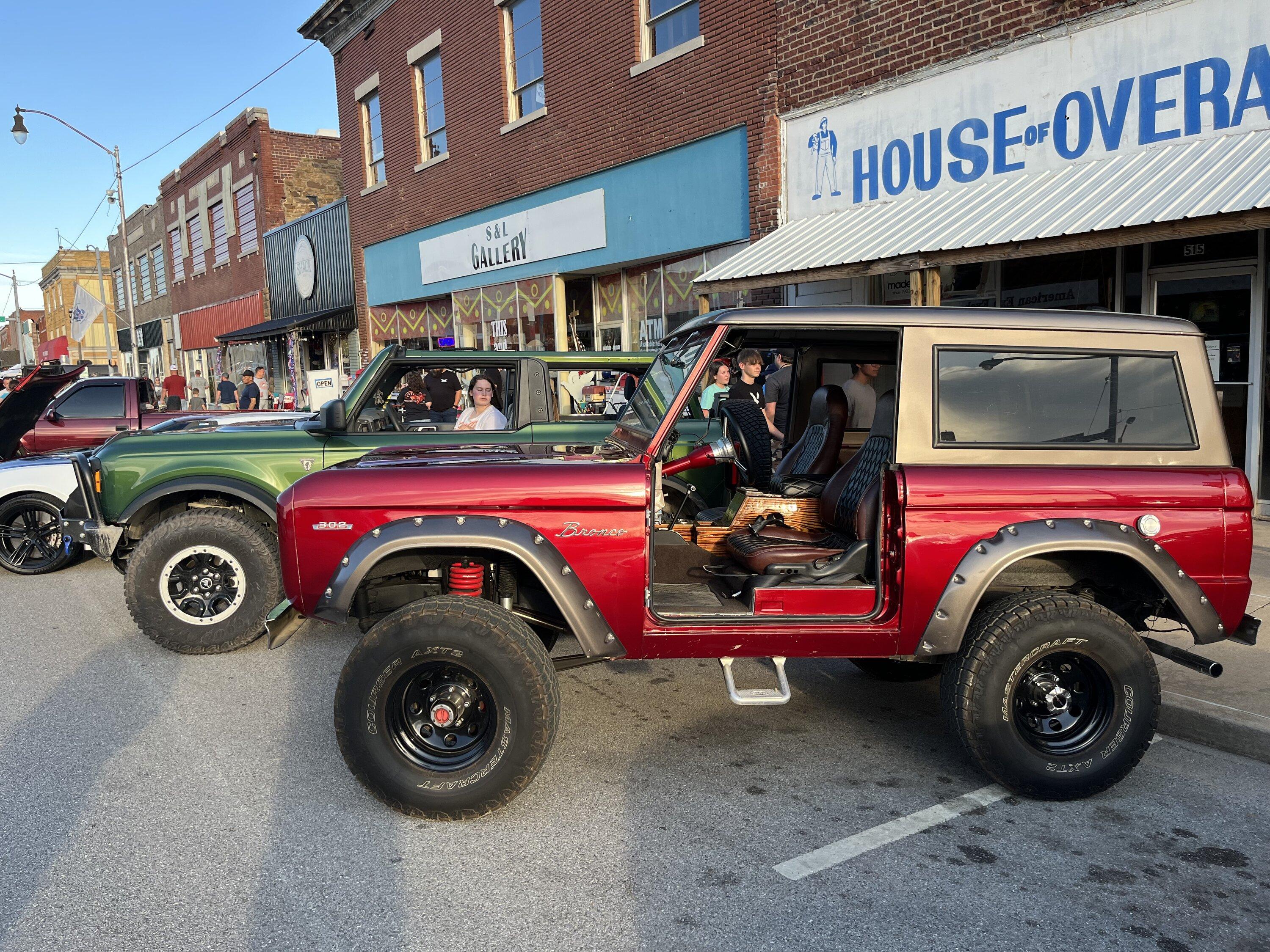 Ford Bronco ….. IMG_6665