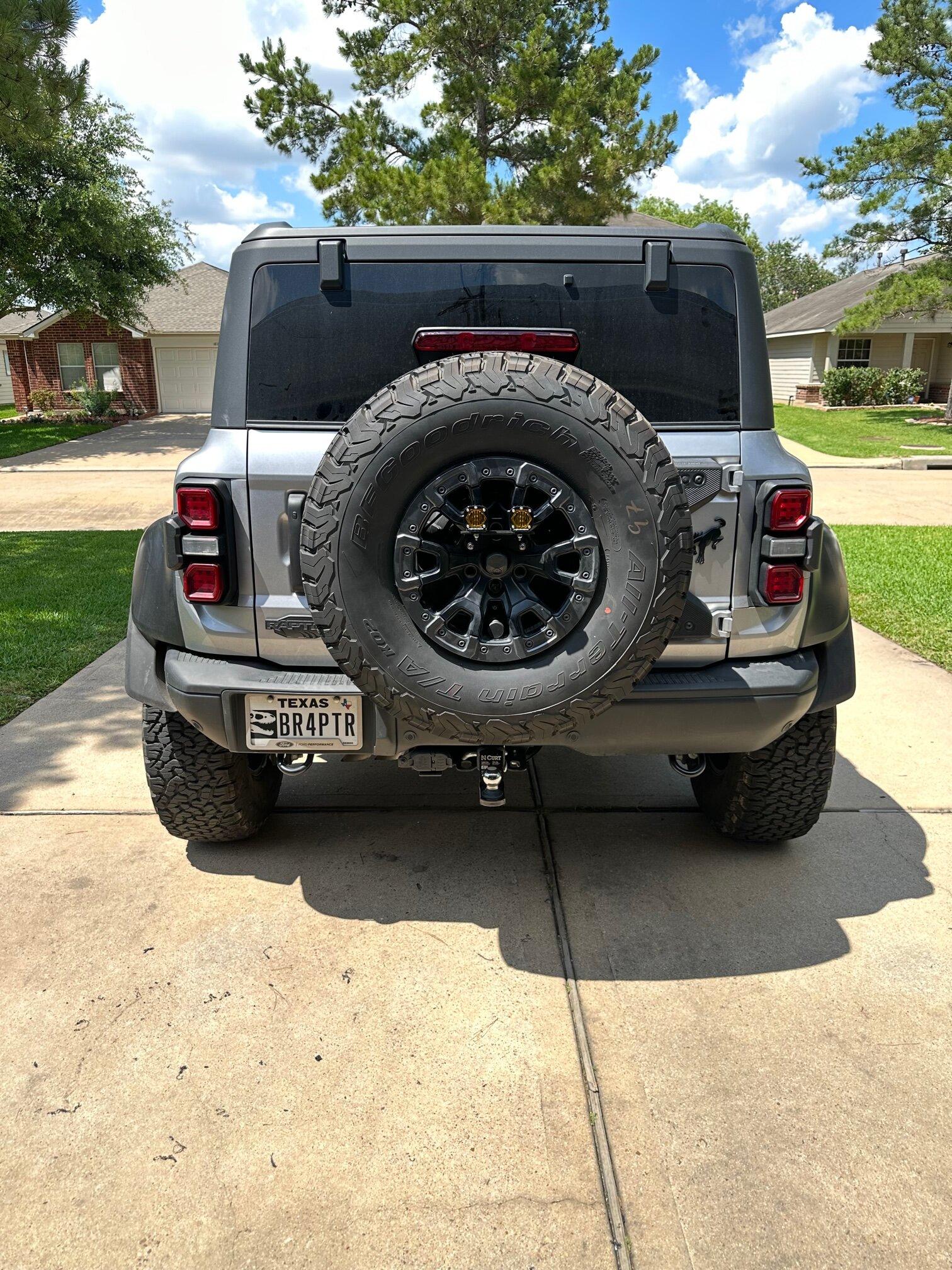 Ford Bronco NEW! Bronco Raptor ”UNI” Chase Light Mount by Fast Intentions BB05C070-3523-4C12-97DA-EC0A736F6B28