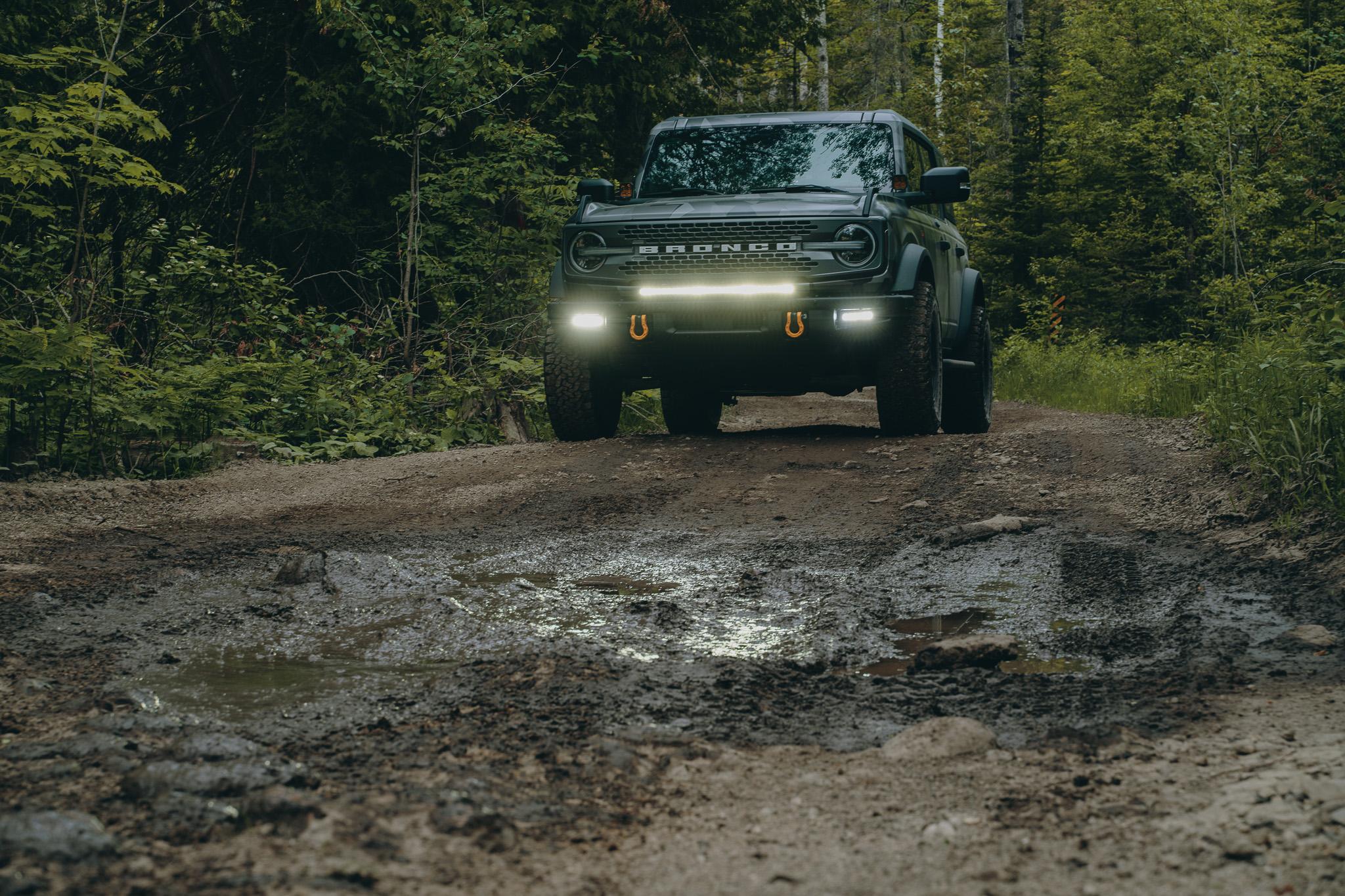 Ford Bronco 1st Annual Bronco The Mac Event (Michigan) featuring police-escorted drive, parade and trail rides Bronc_DI_FB