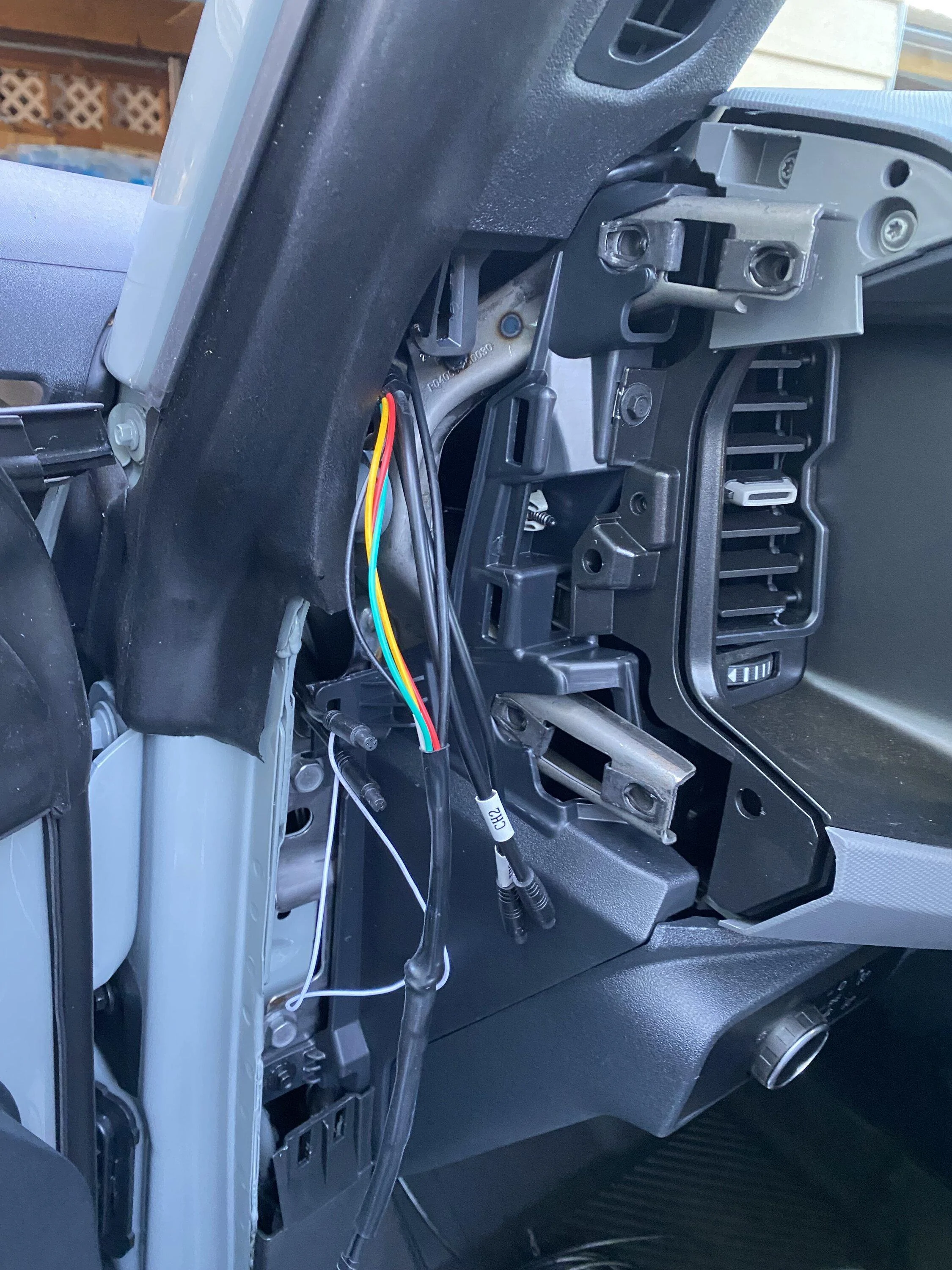 Ford Bronco How to remove overhead console? 1686533840728
