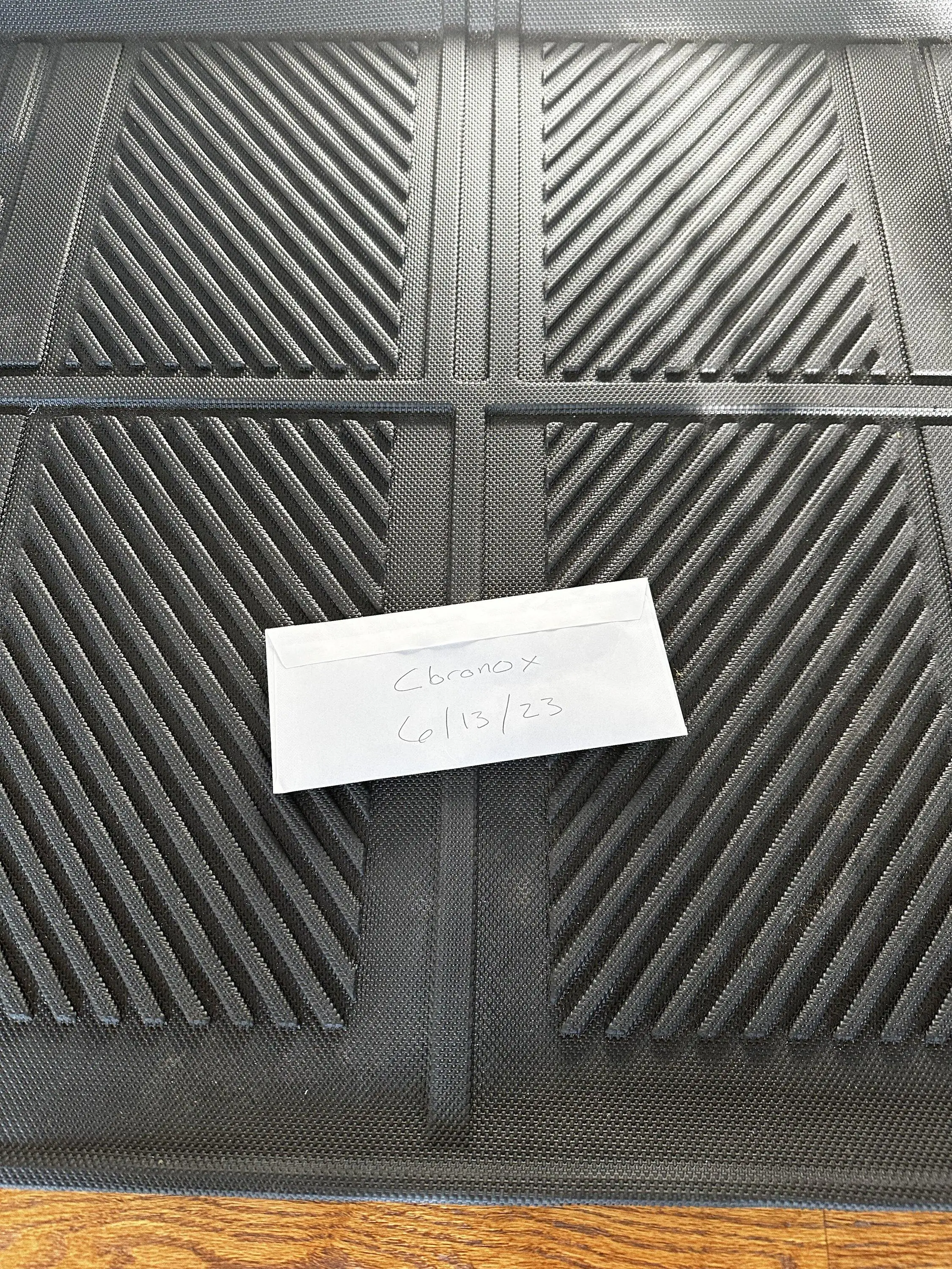 Ford Bronco 4Dr Cargo Area Floor Mat IMG_0870