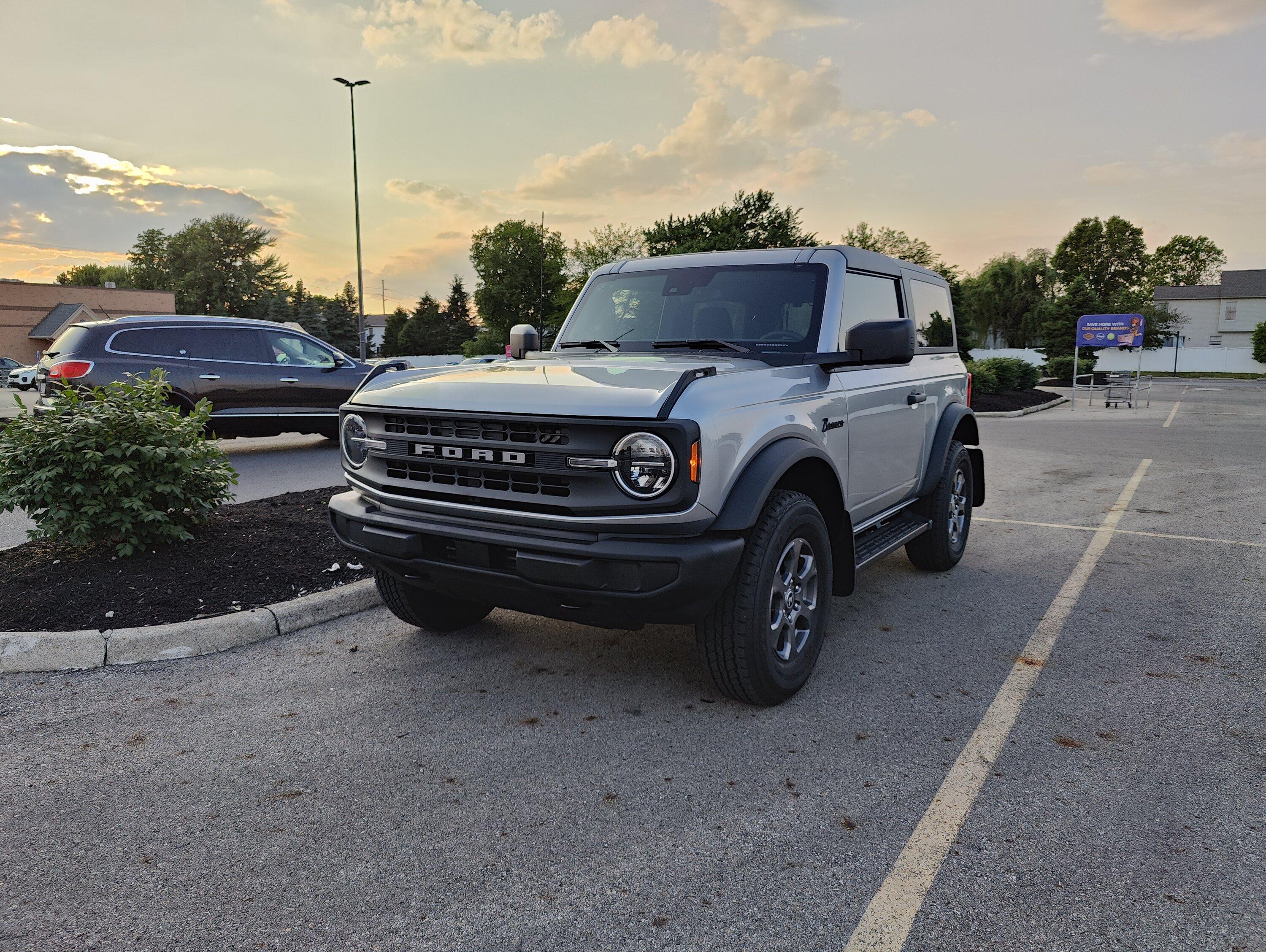Ford Bronco ICONIC SILVER Bronco Club IMG20230612200626