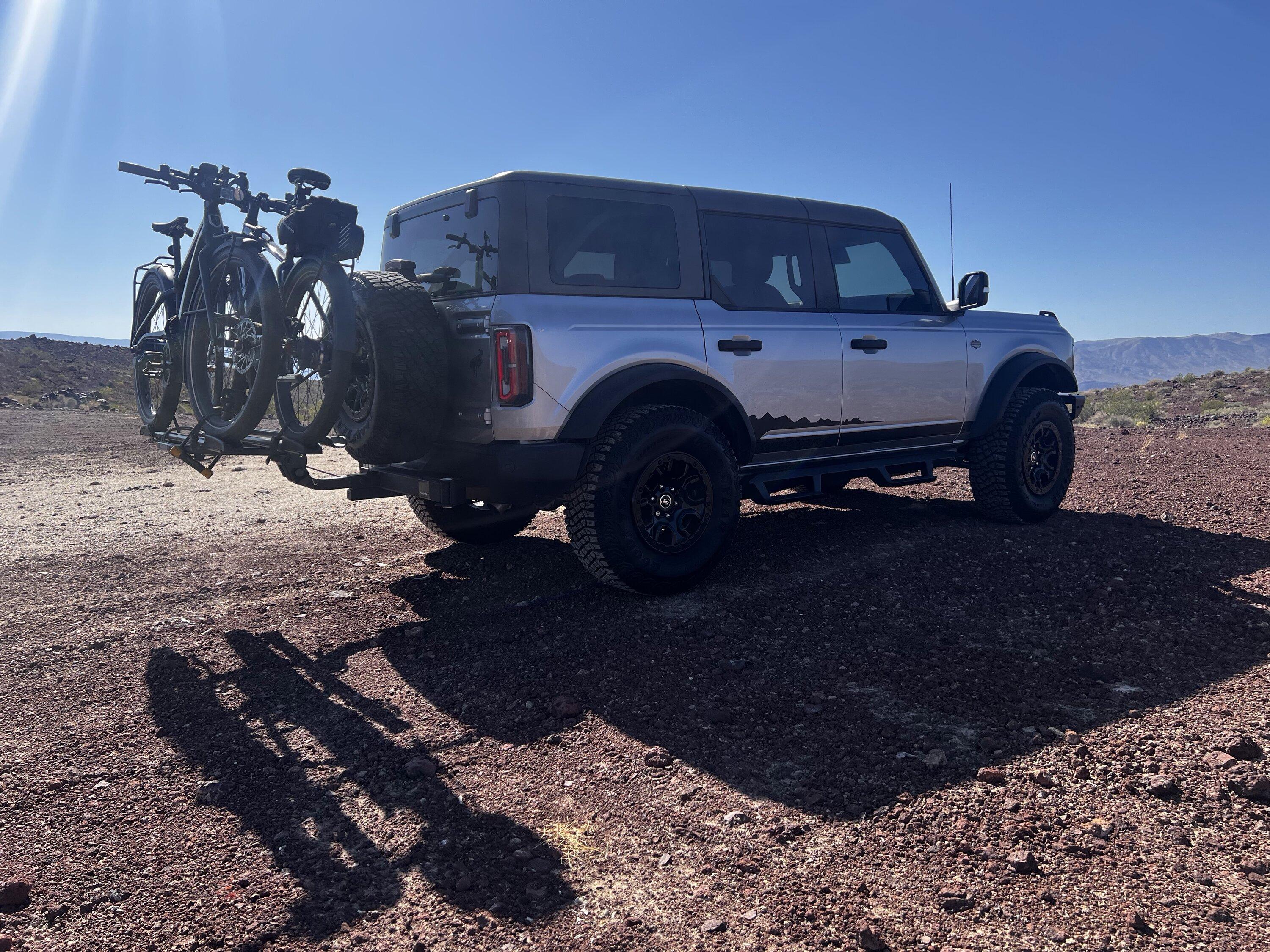 Ford Bronco ICONIC SILVER Bronco Club IMG_1922