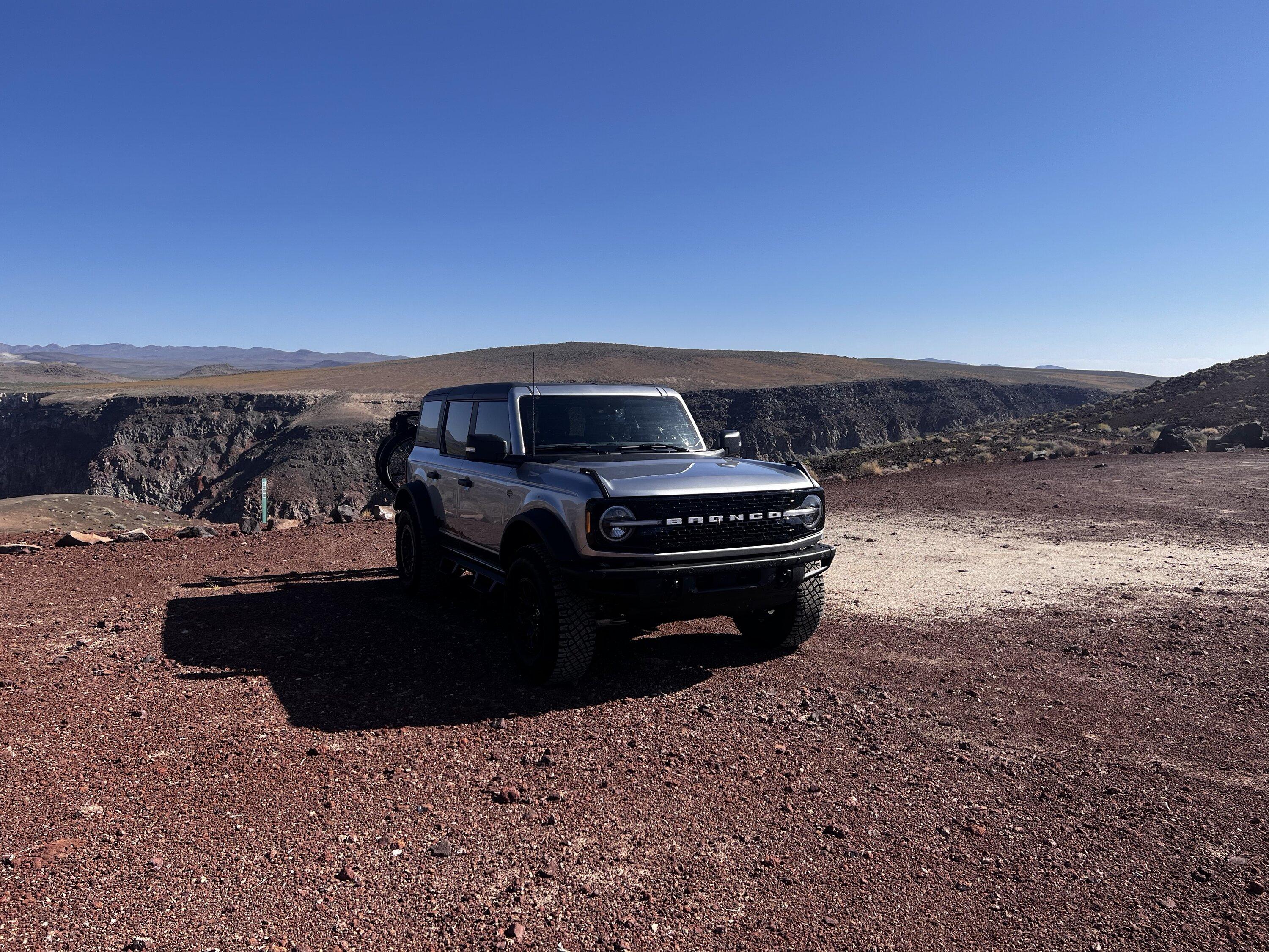 Ford Bronco ICONIC SILVER Bronco Club IMG_1920